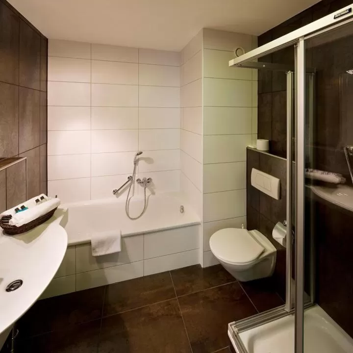Bathroom in Hotel Moers van der Valk