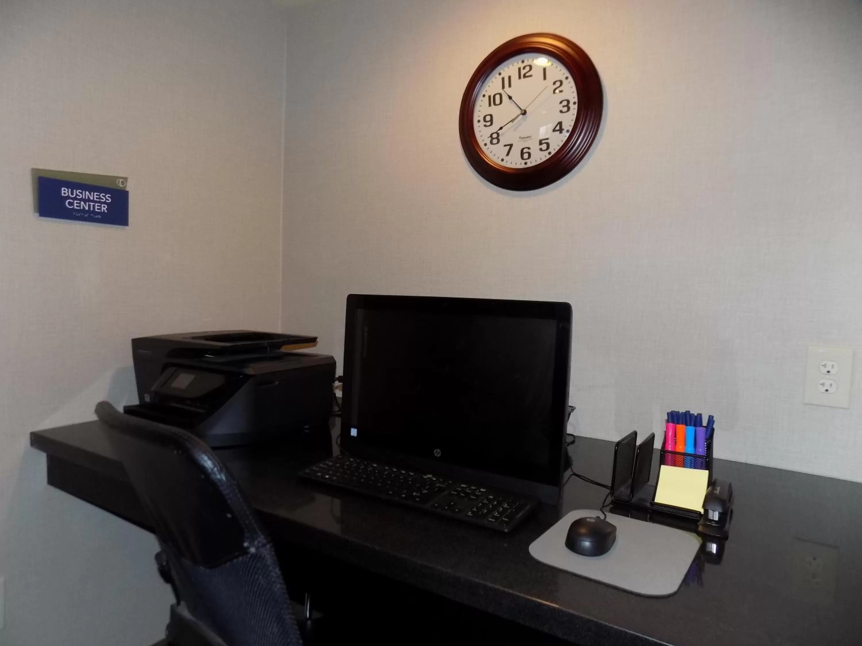 Business facilities in Cobblestone Hotel & Suites - Seward