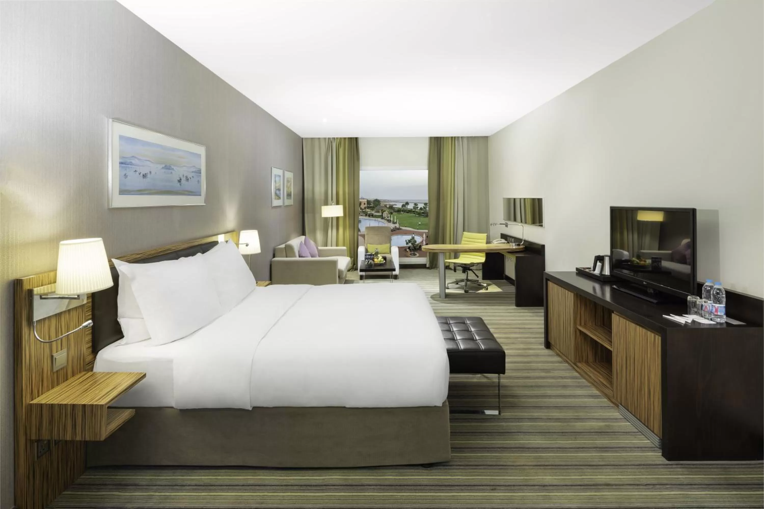 Bedroom, Bed in Radisson Blu Resort Jizan