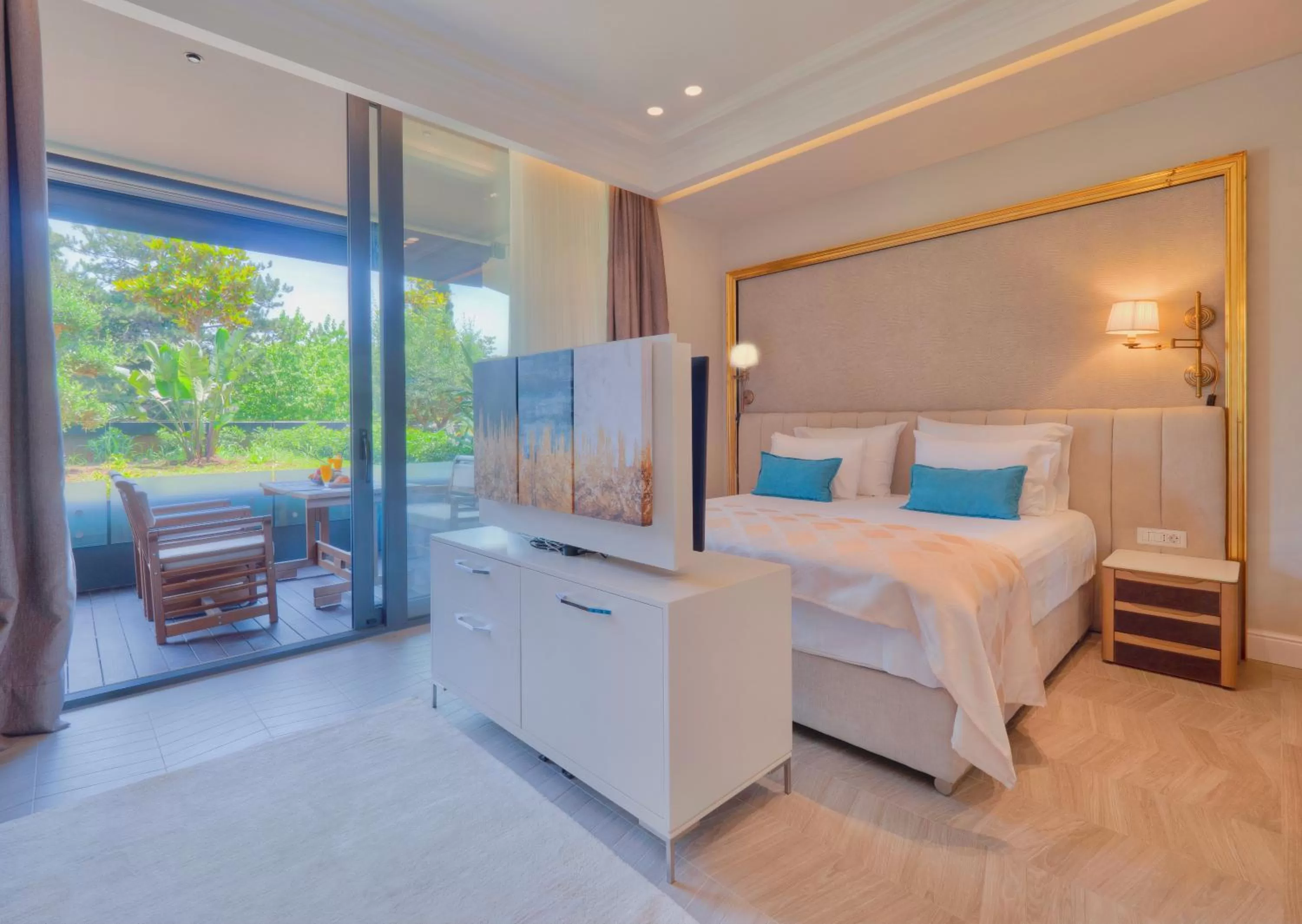 Photo of the whole room, Bed in PERLA Apartments