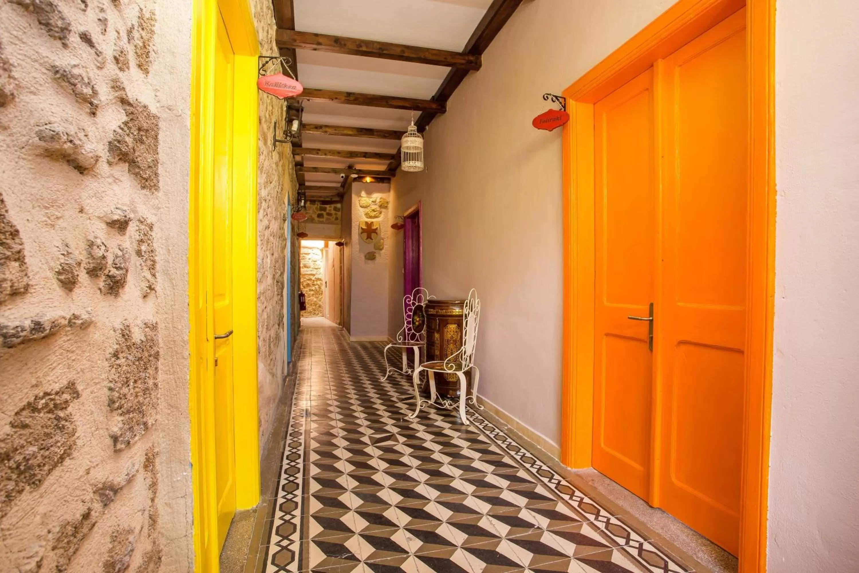 Facade/entrance in Attiki Hotel