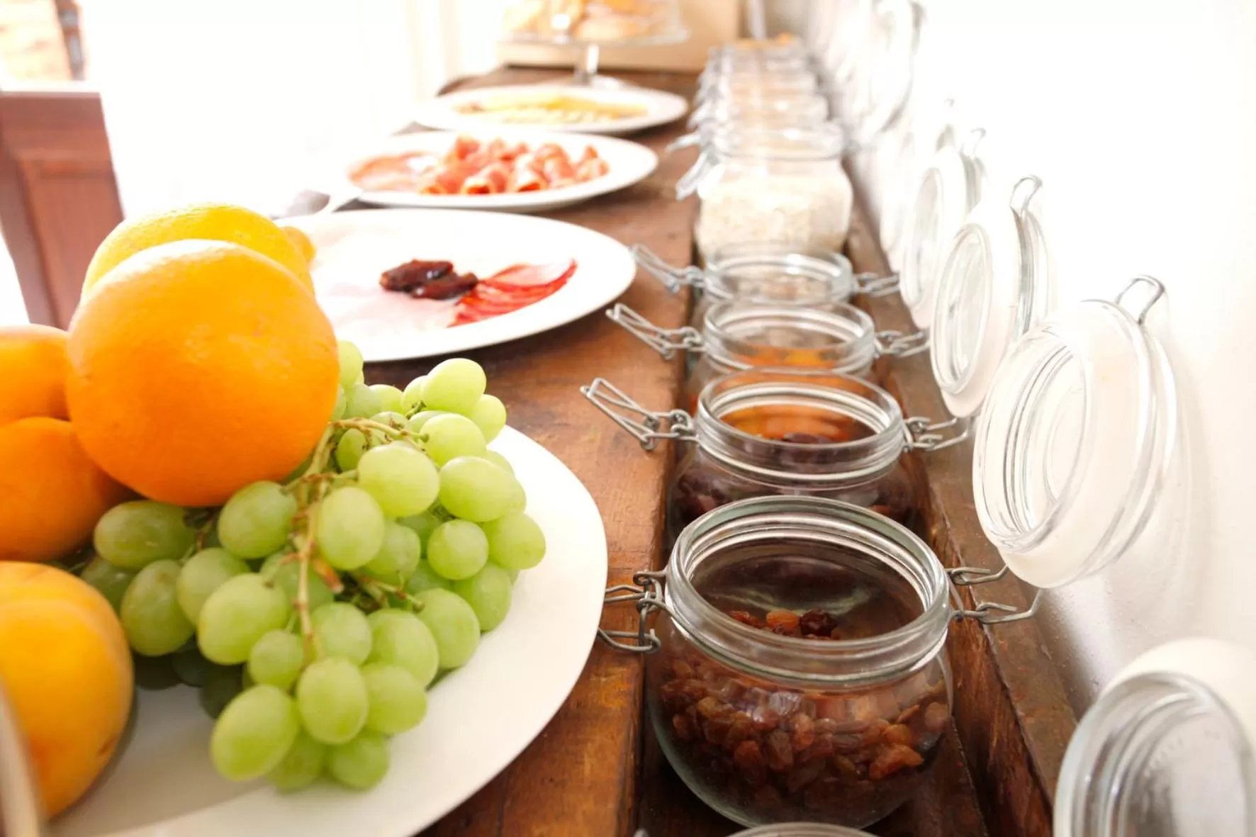 Buffet breakfast in Ca Sa Tieta