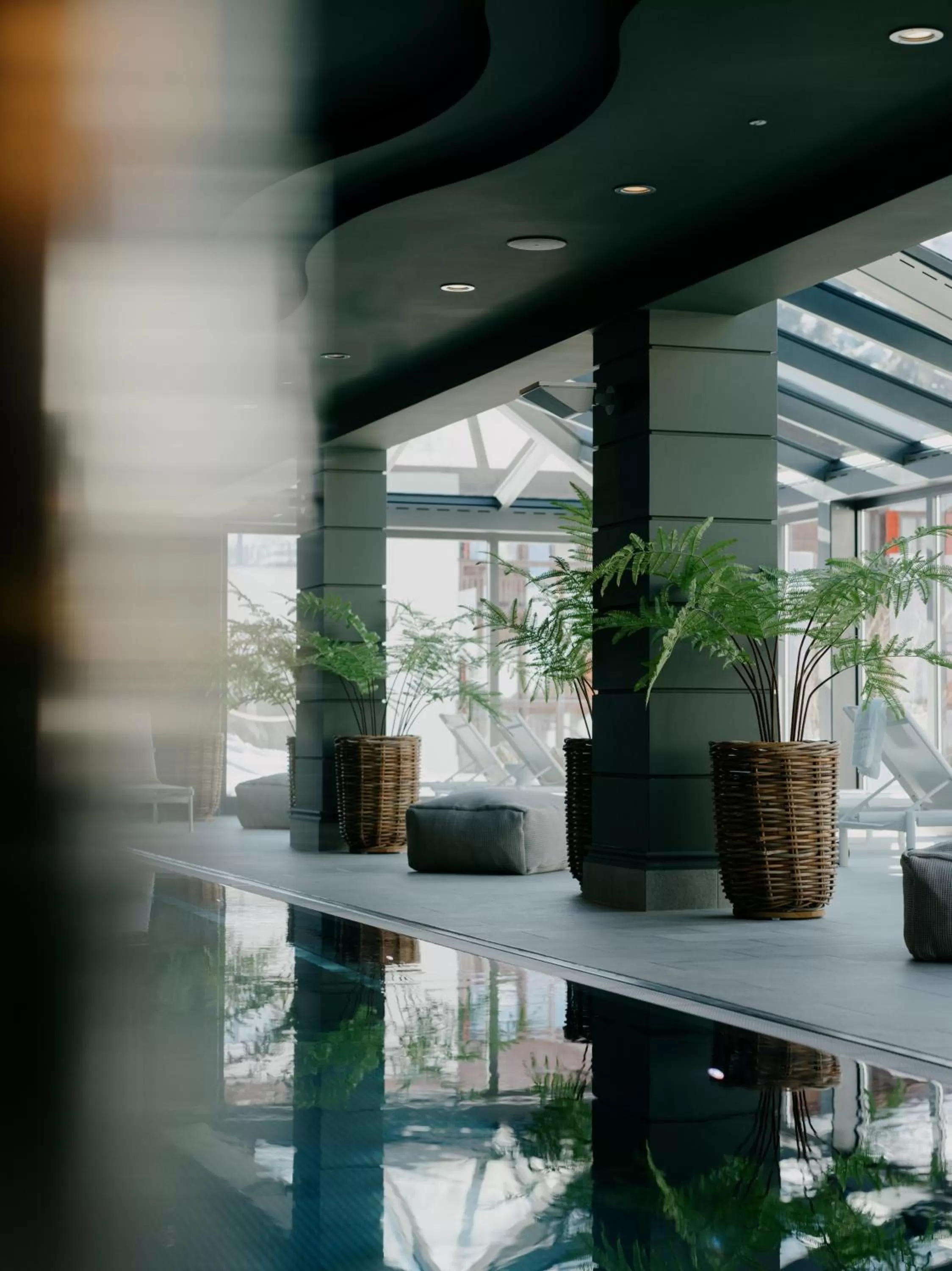 Swimming pool in BEAUSiTE Zermatt