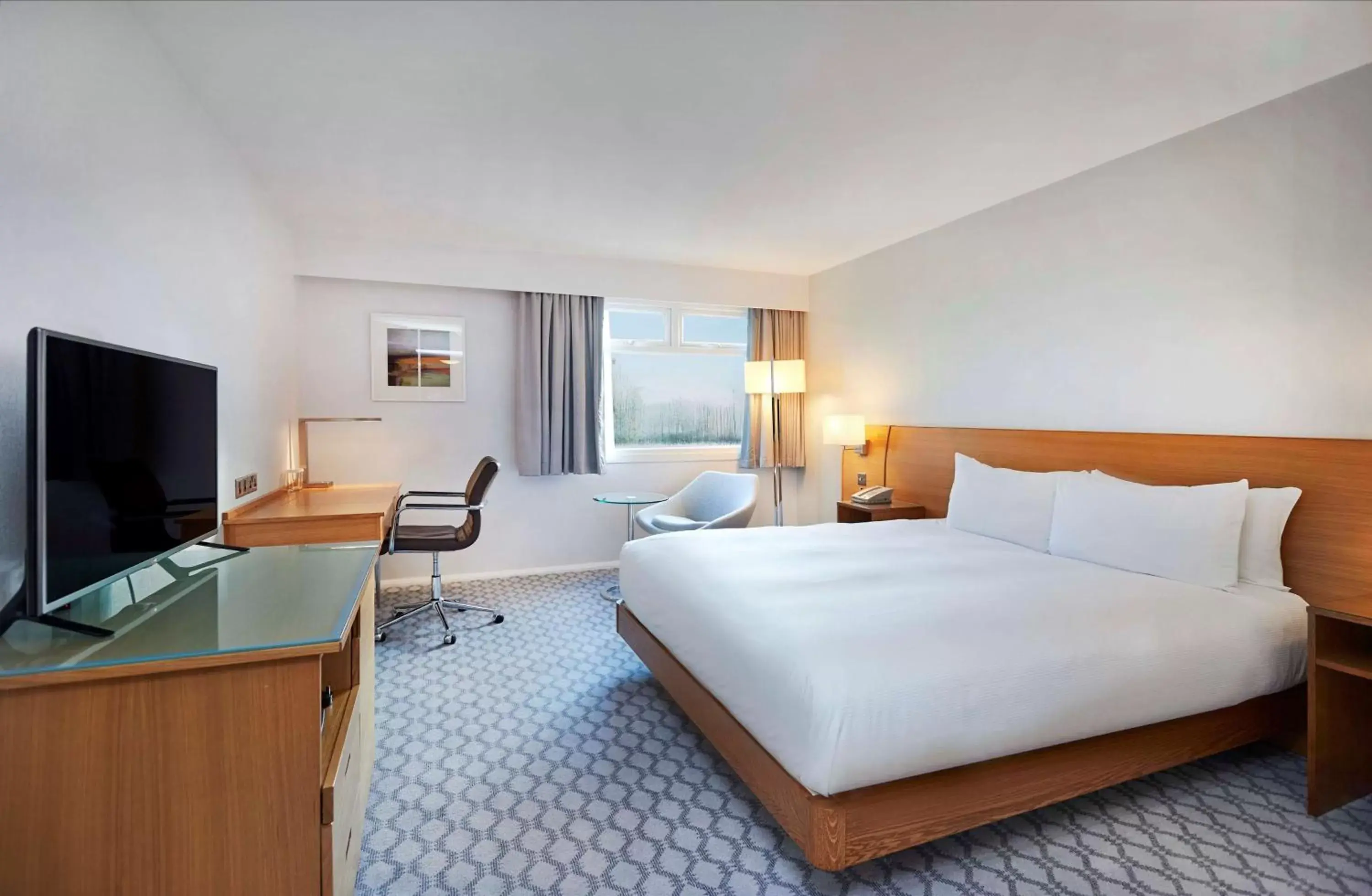 King Guest Room in Hilton London Watford King Guest Room in Hilton London Watford