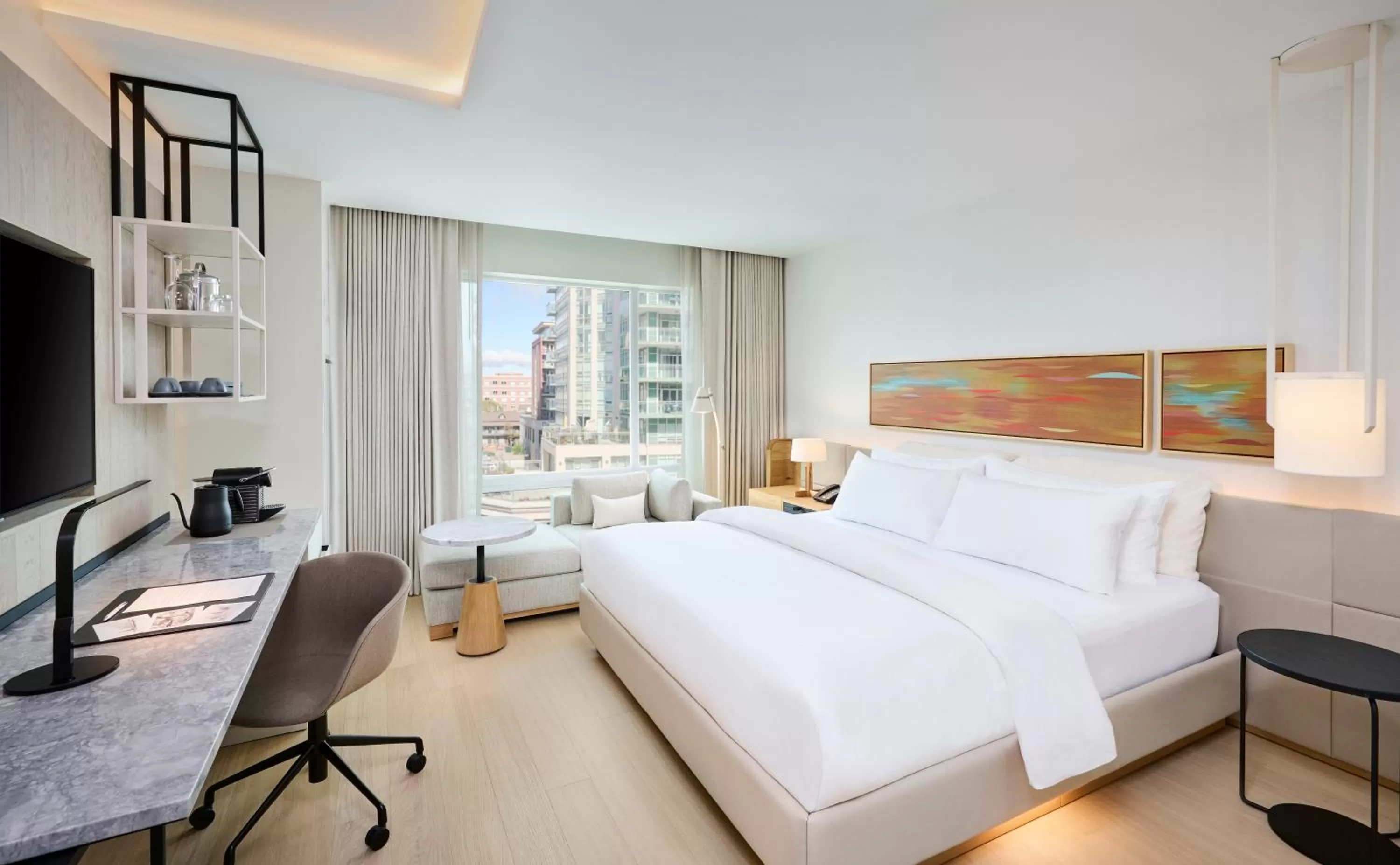 Bedroom, Bed in The Pearle Hotel & Spa, Autograph Collection