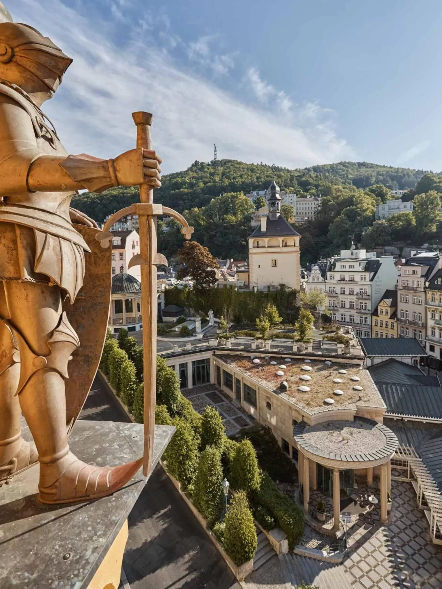 Nearby landmark in Hotel Romance