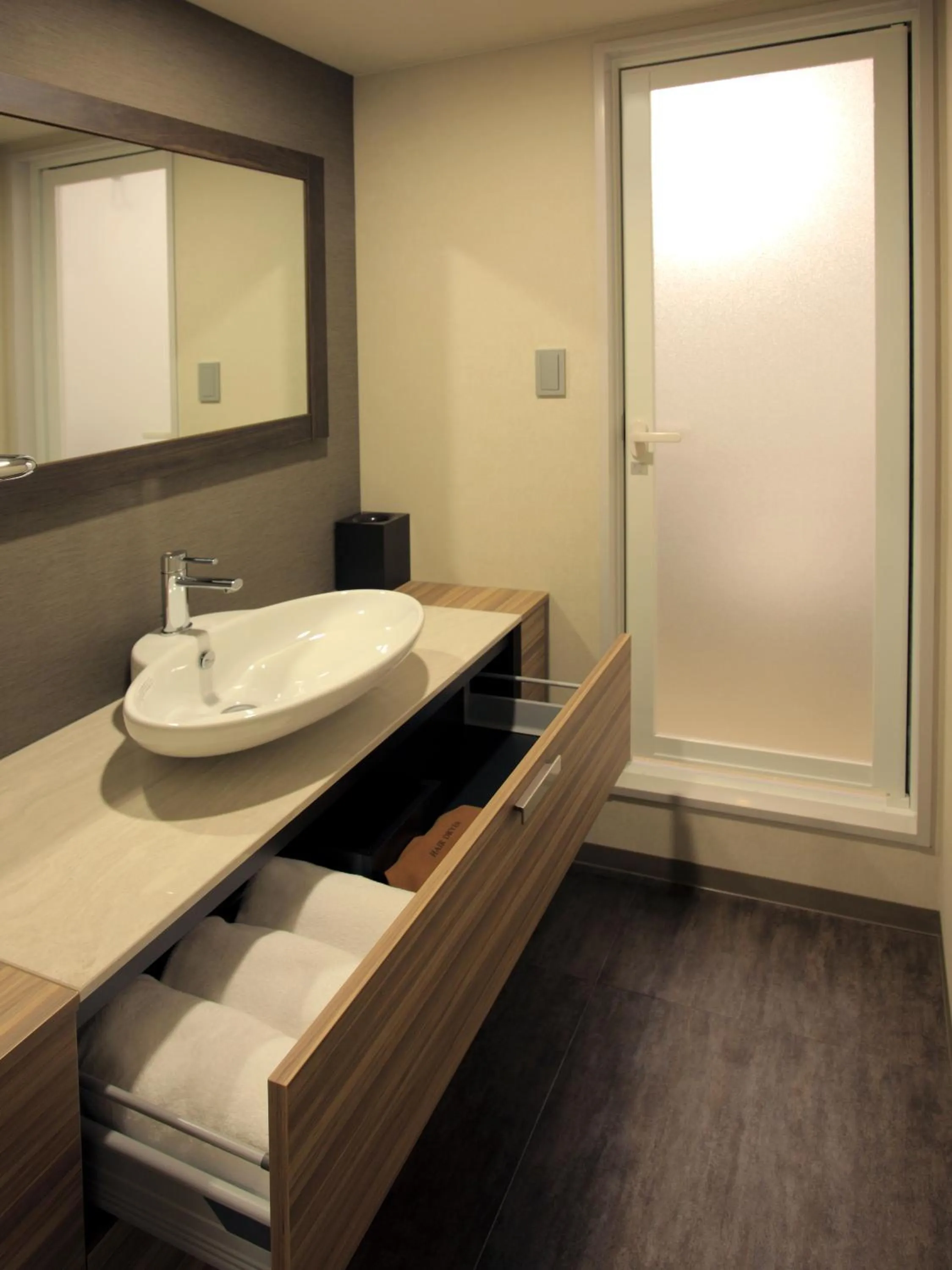 Photo of the whole room in El Inn Kyoto