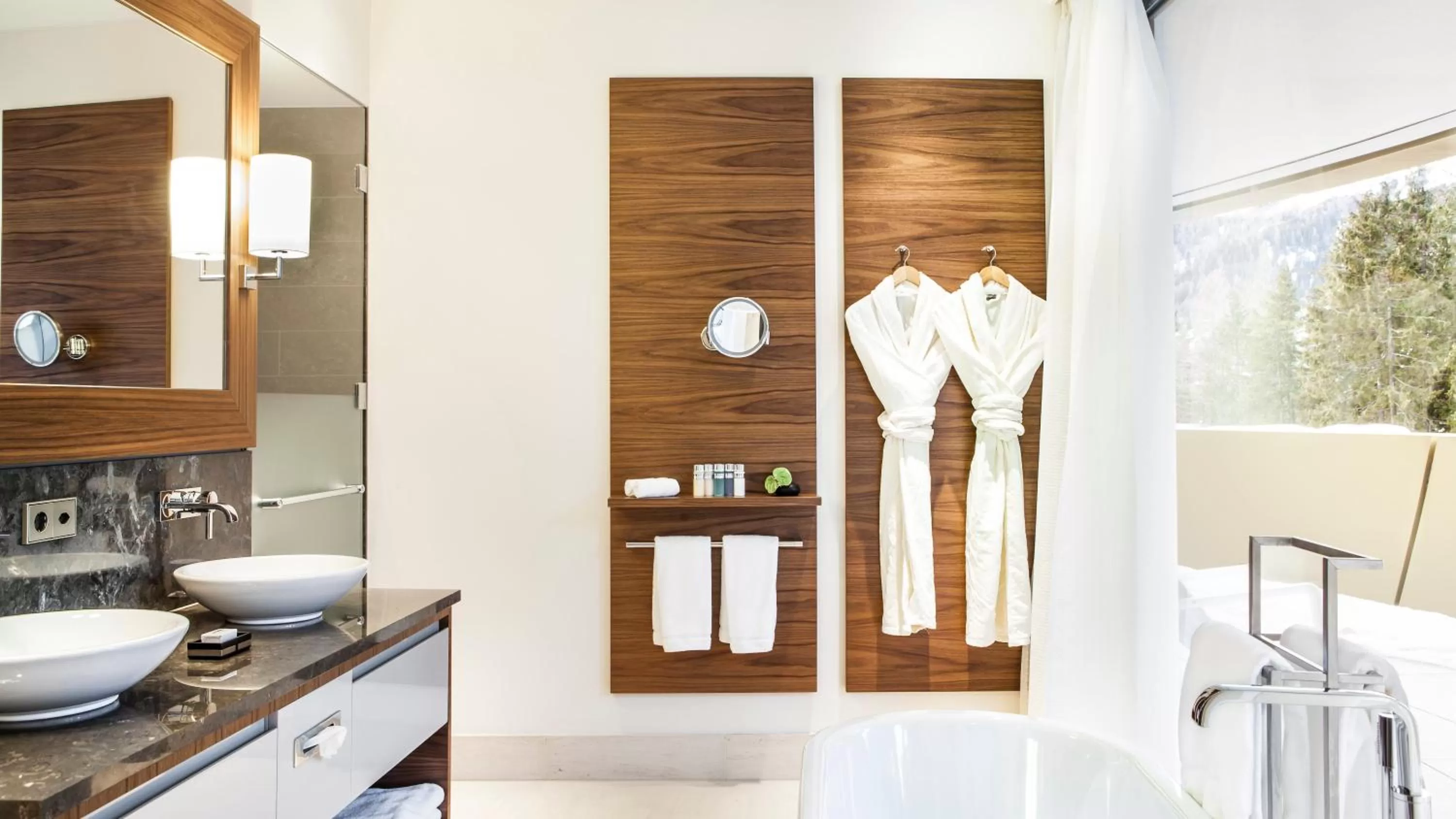 Photo of the whole room in AlpenGold Hotel Davos