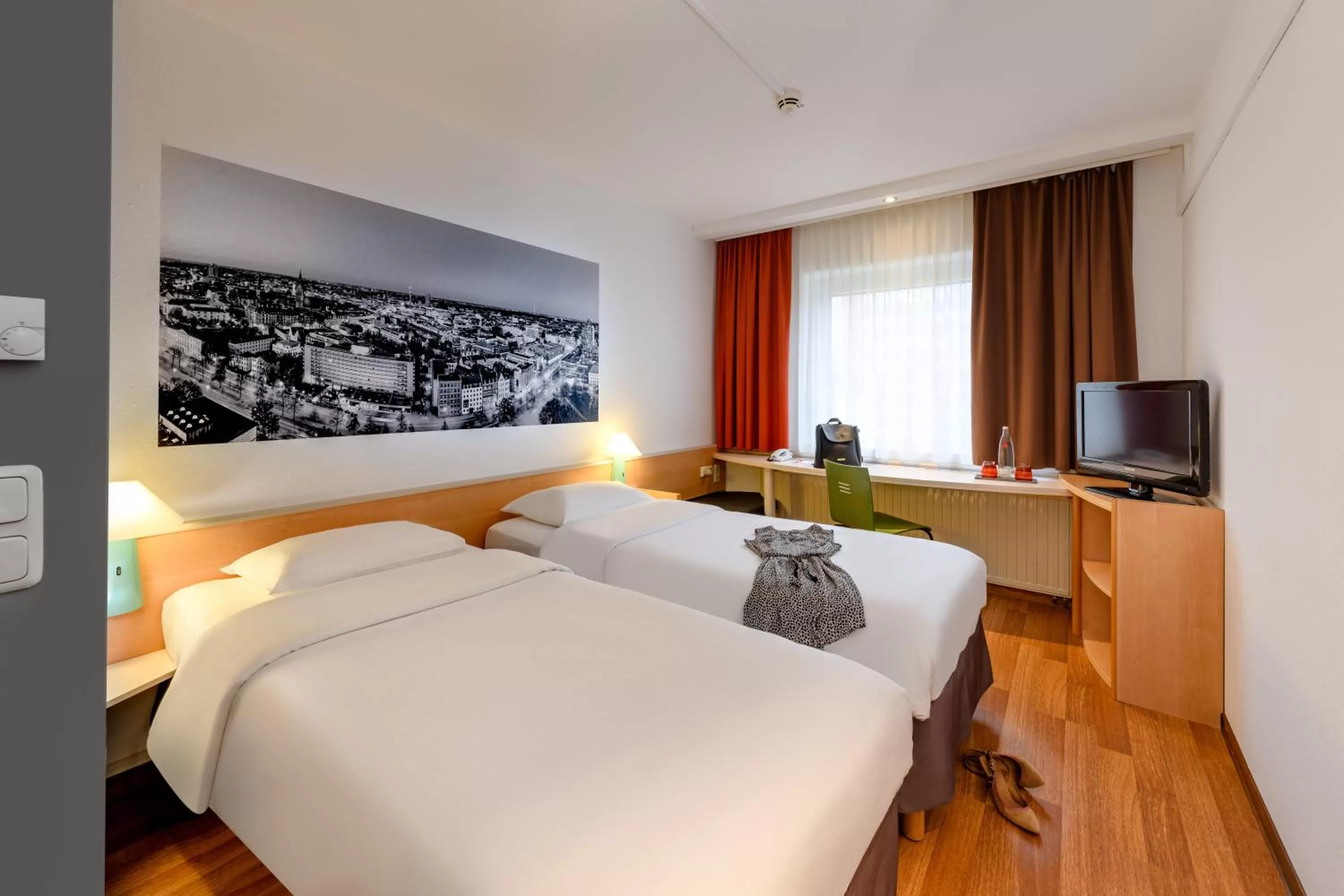Twin Room in ibis Hotel Hannover Medical Park