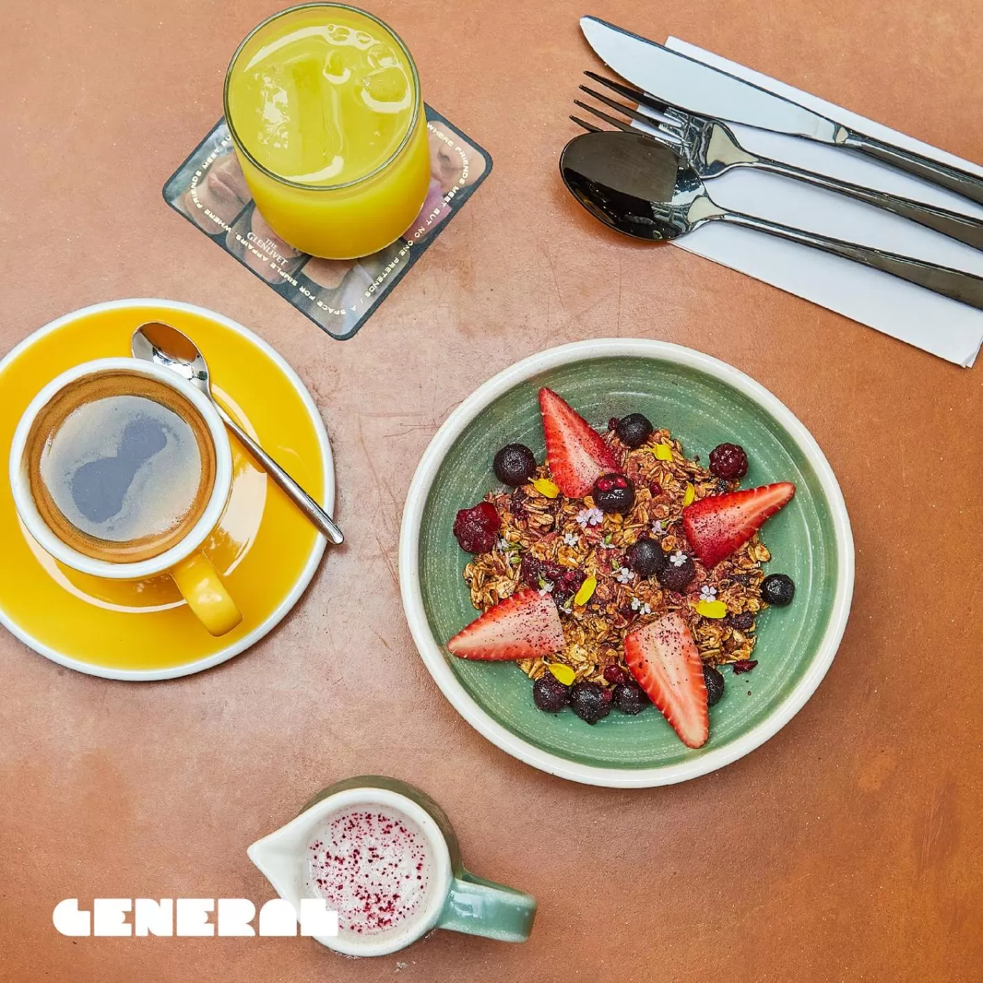 Restaurant/places to eat in Landmark Hotel