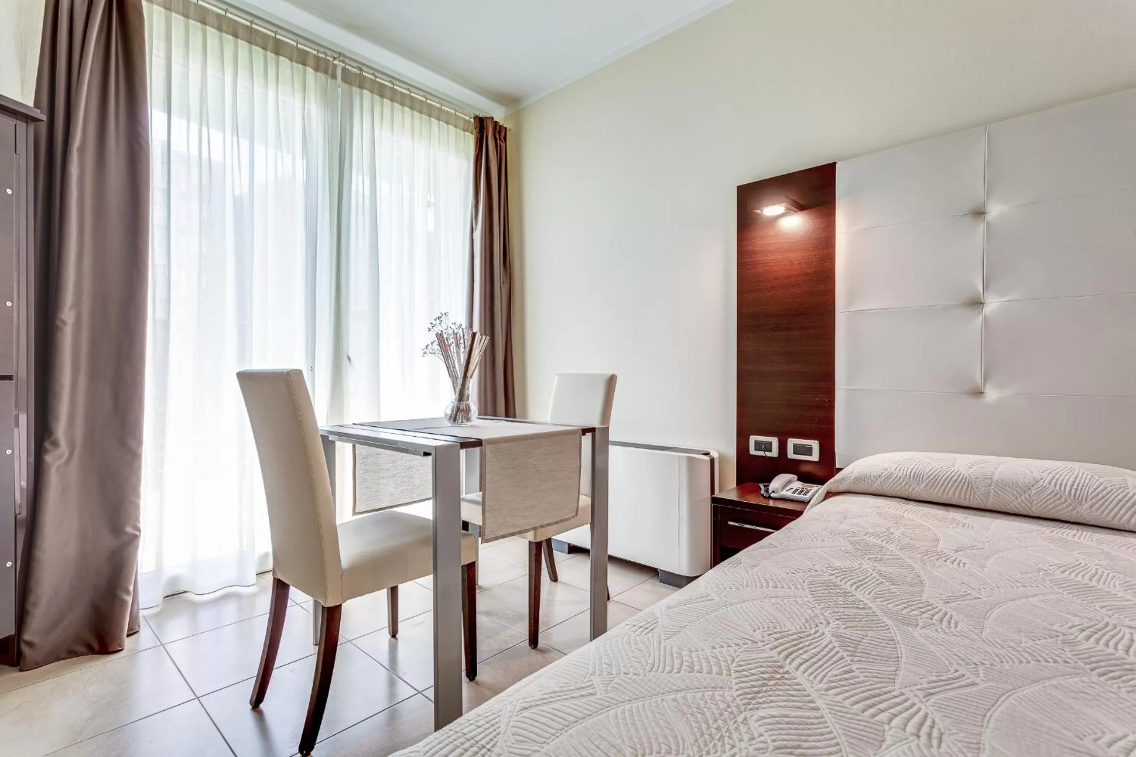 Bedroom, Bed in Hotel-Residence- Le Dune Breakfast & private beach included