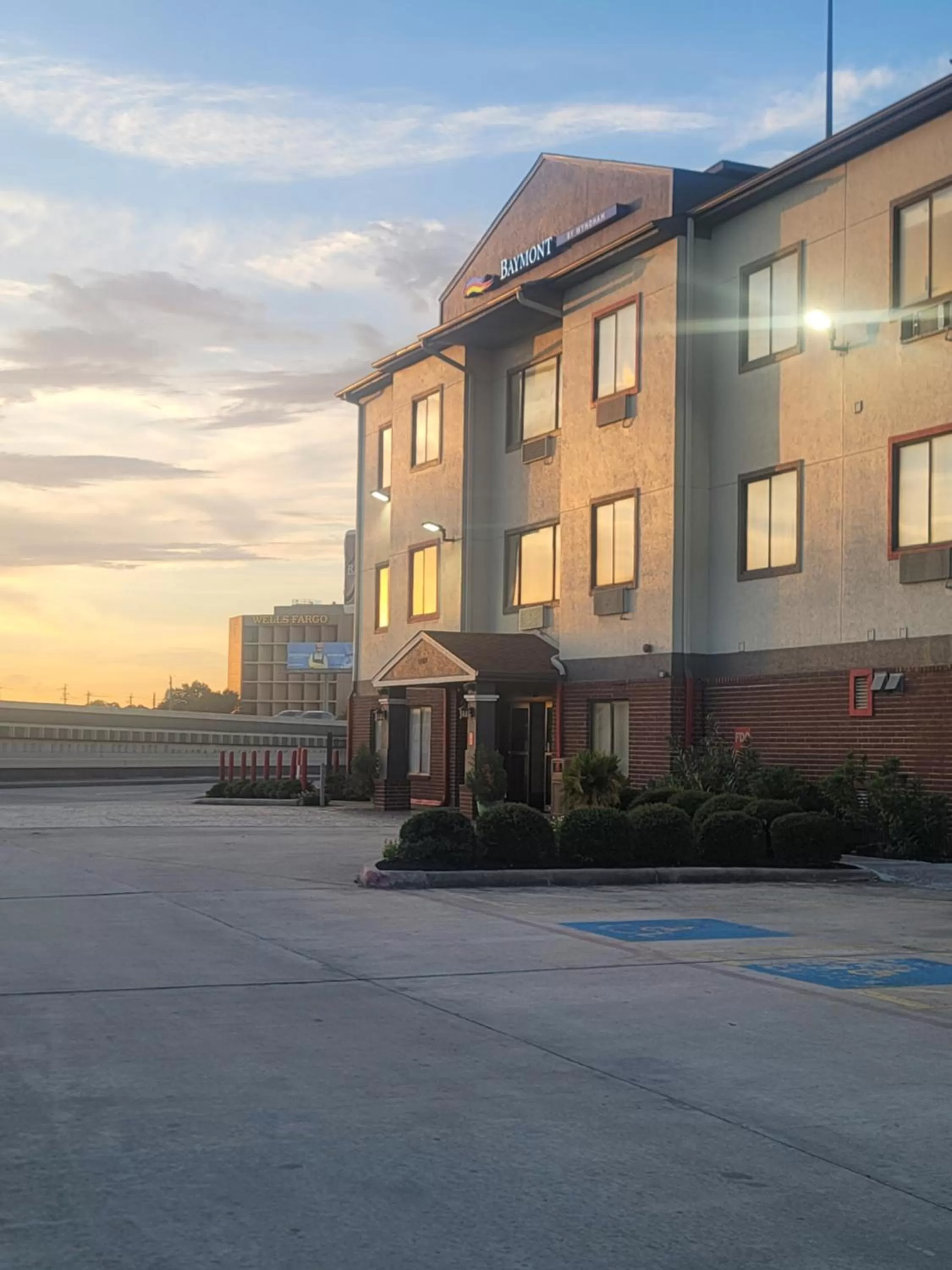 Property building in Baymont by Wyndham Houston Brookhollow