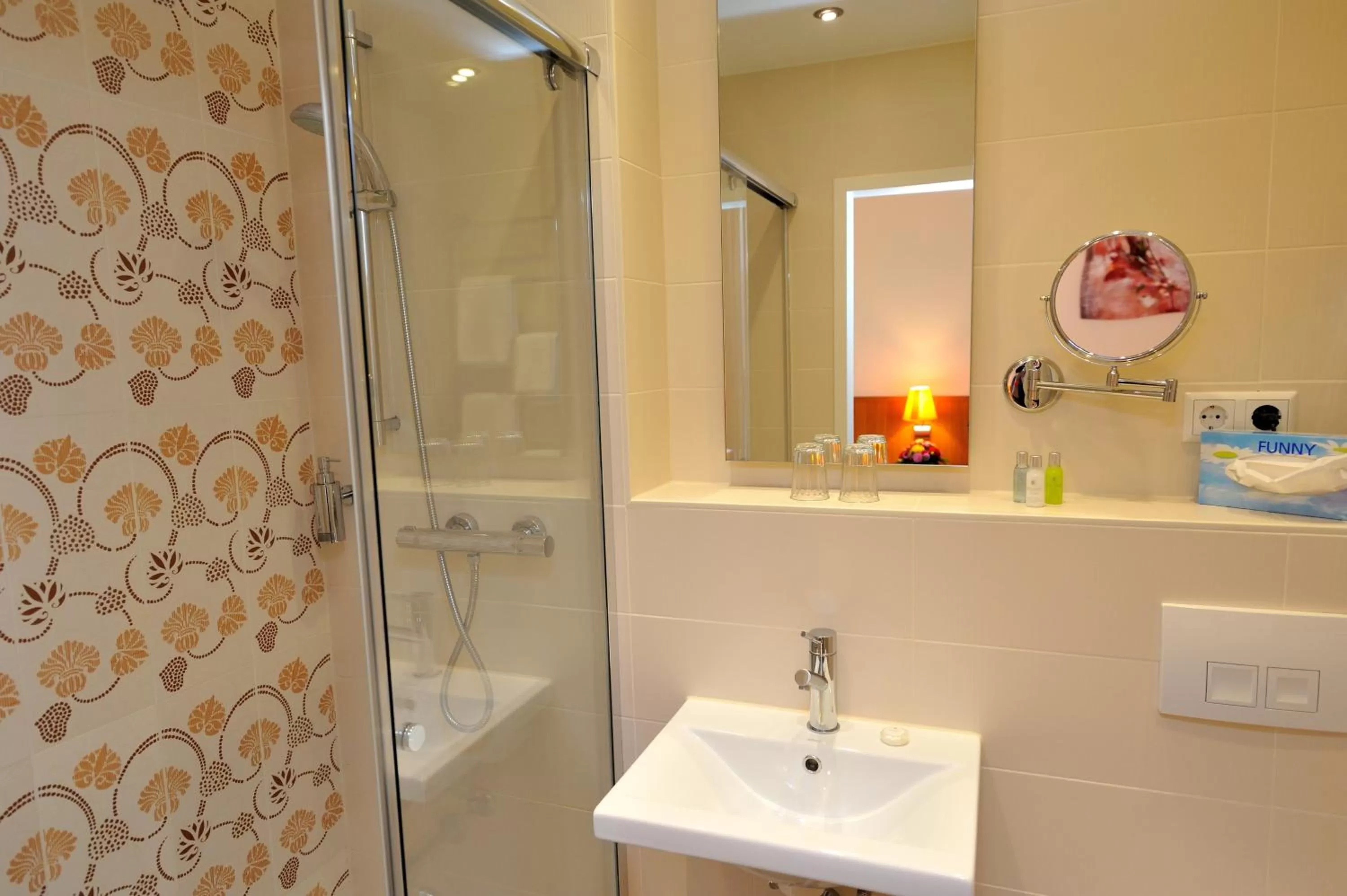 Bathroom in Hotel Vis à vis