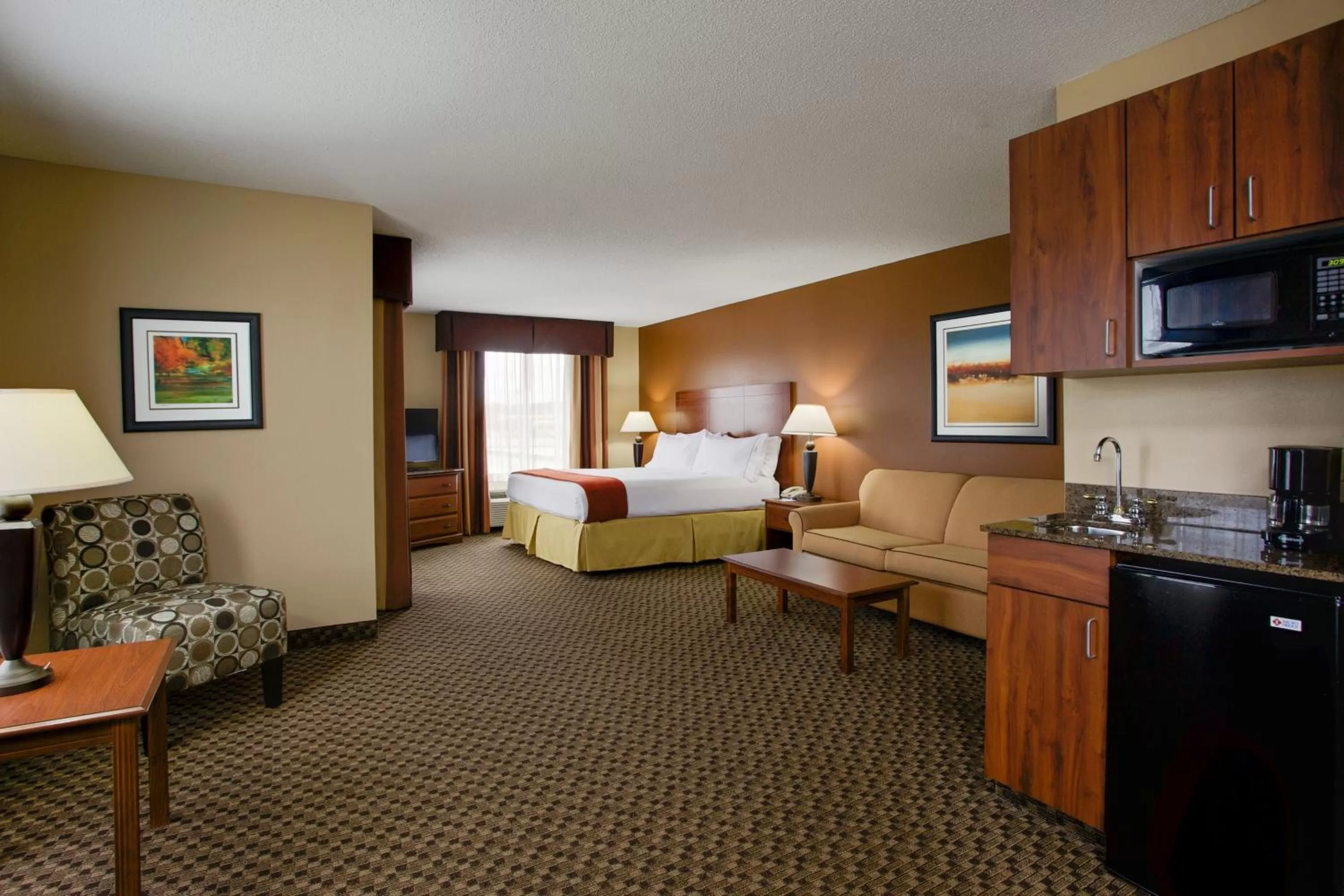 Holiday Inn Express Hotel & Suites Columbia-I-20 at Clemson Road by IHG