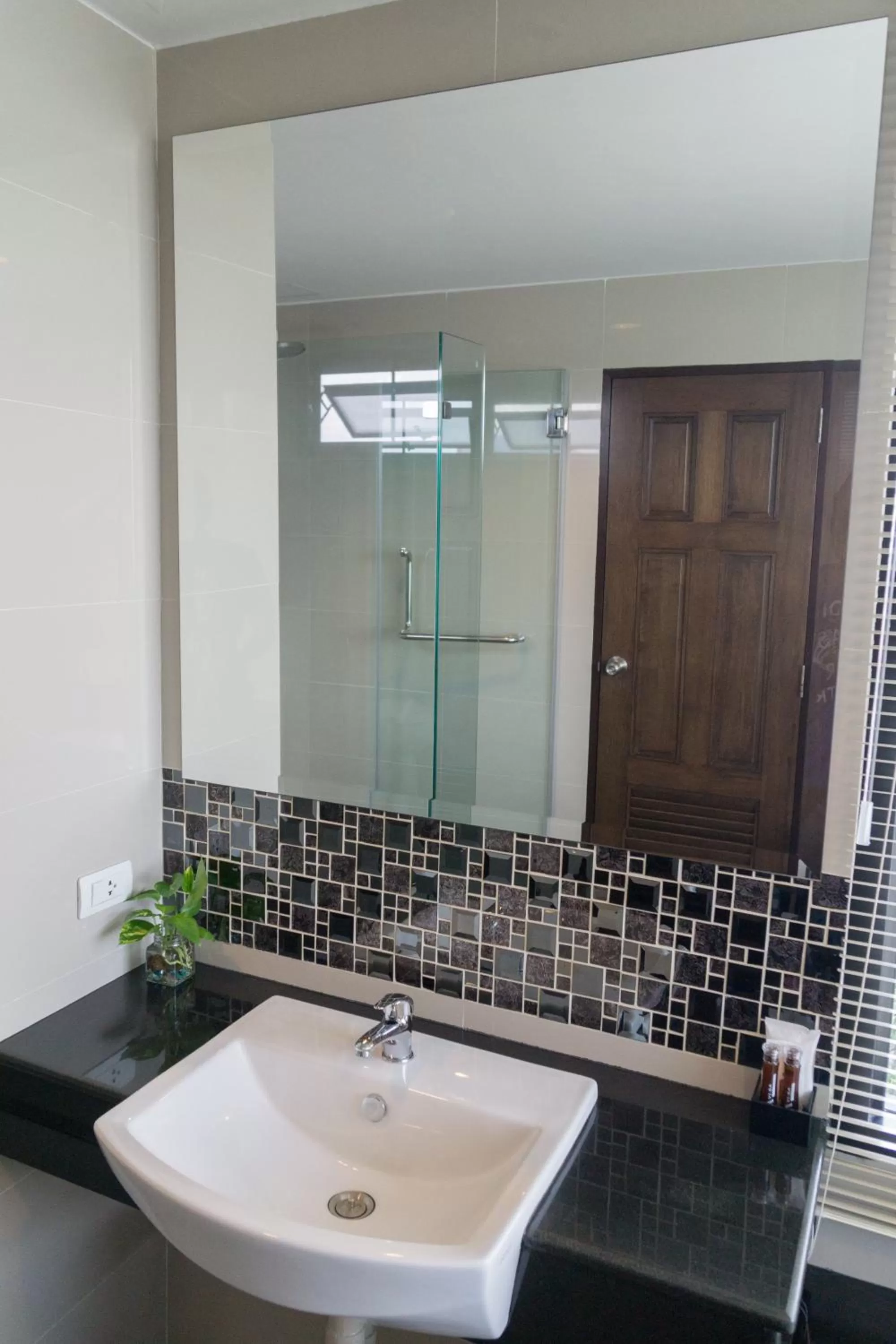 VISA Hotel Hua Hin - SHA Plus