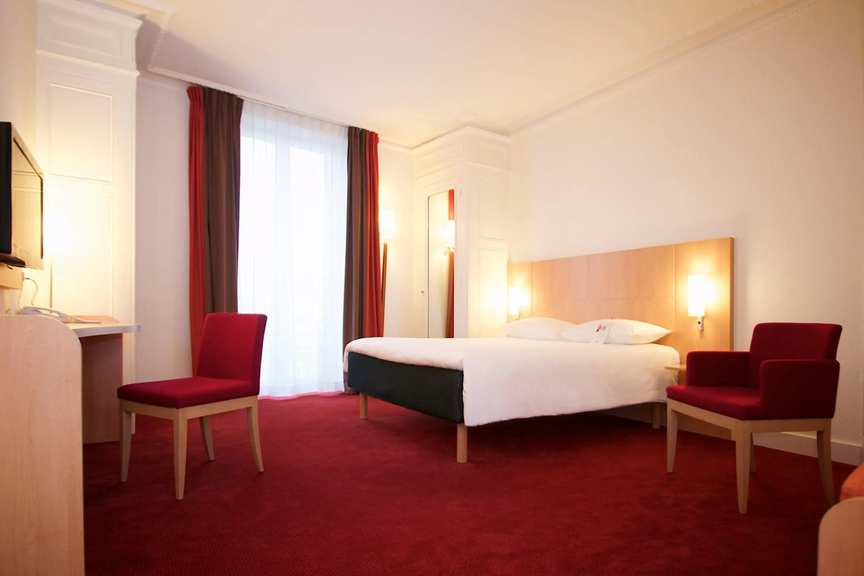 Superior Room in ibis Lyon Centre Perrache
