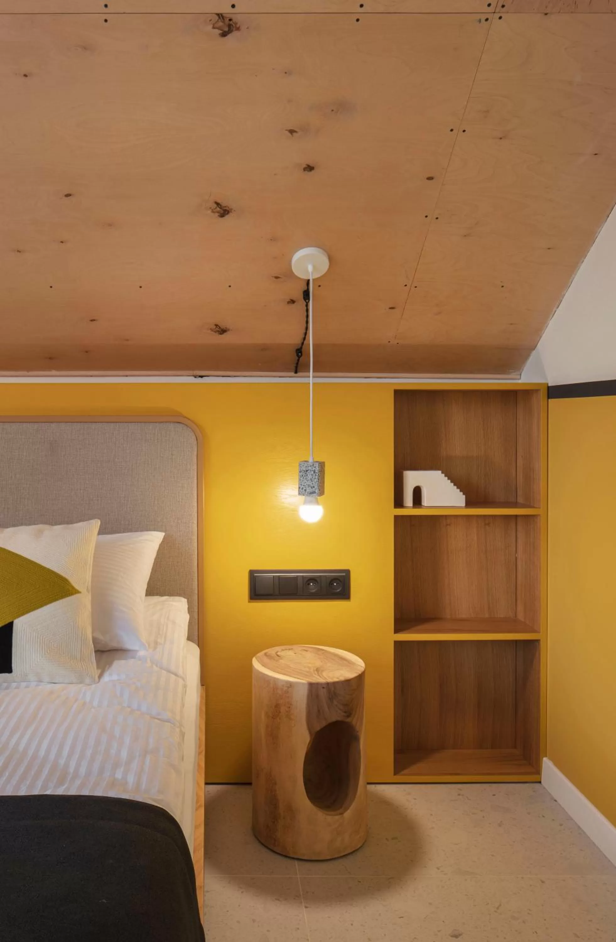 Bed in Major's House Hotel