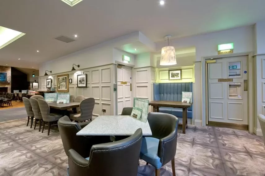 Restaurant/places to eat in The Saltoun Inn