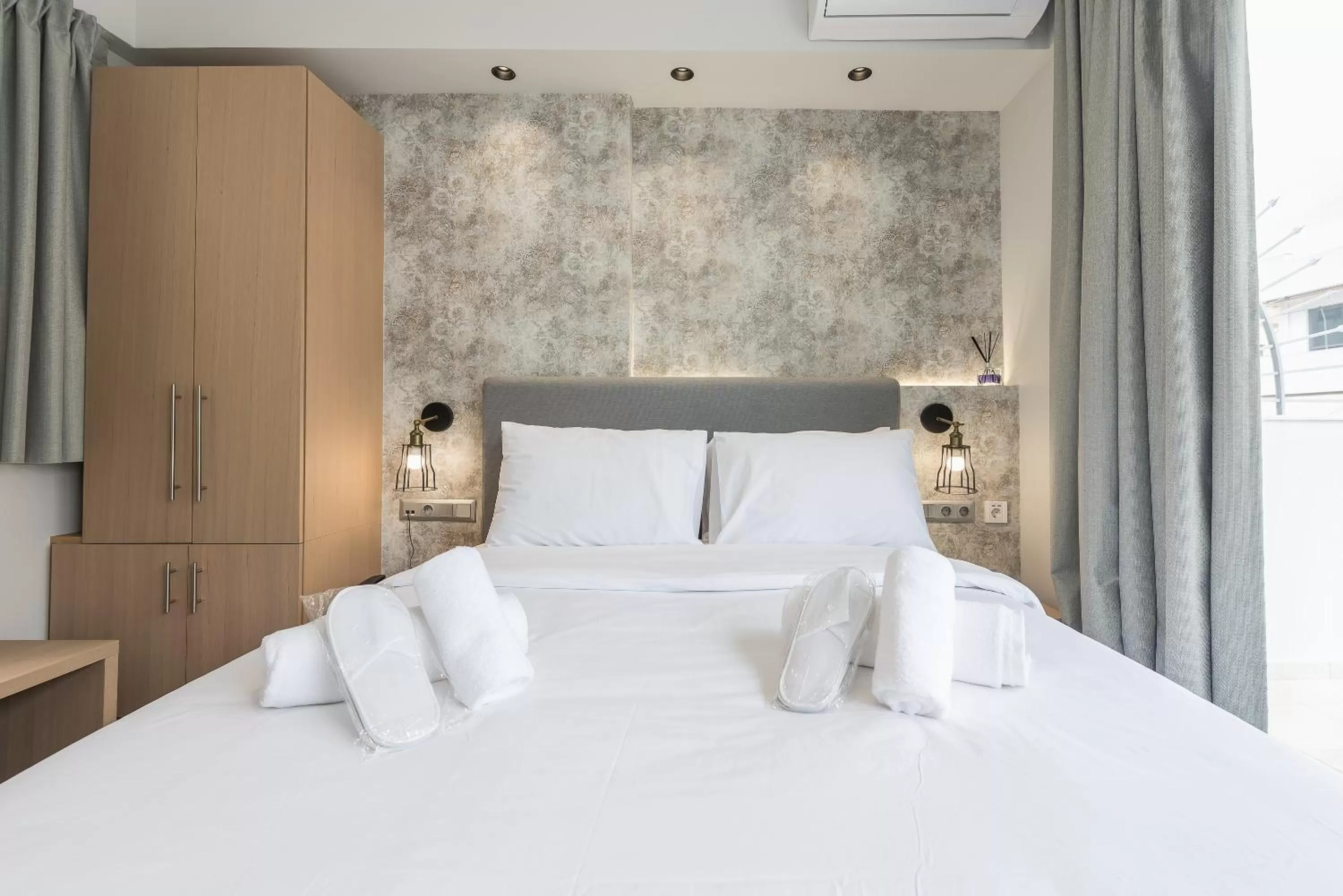 Bed in Athens Lights