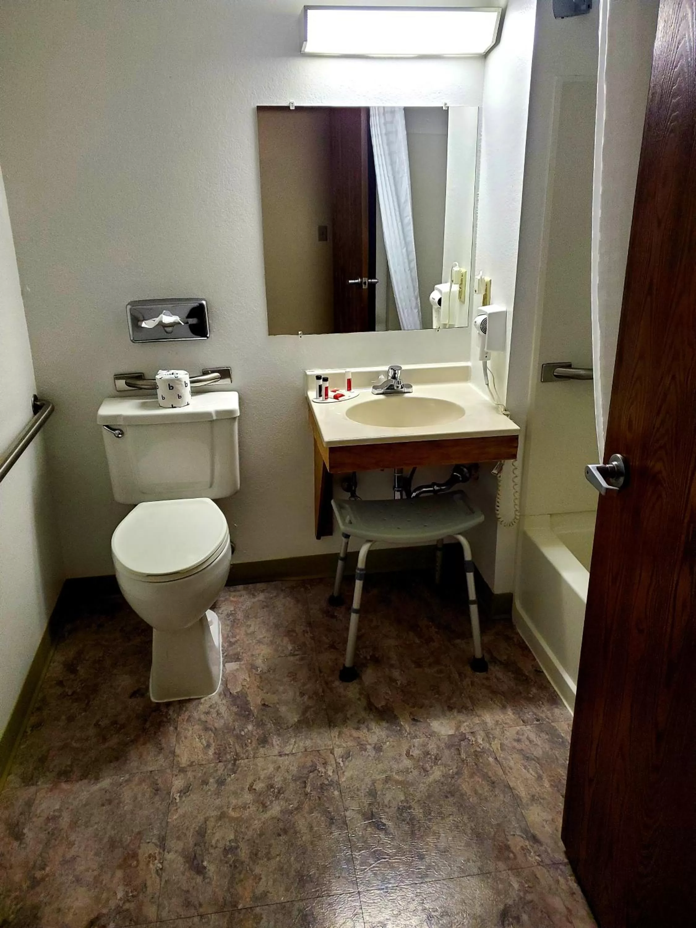Bathroom in Super 8 by Wyndham Ticonderoga
