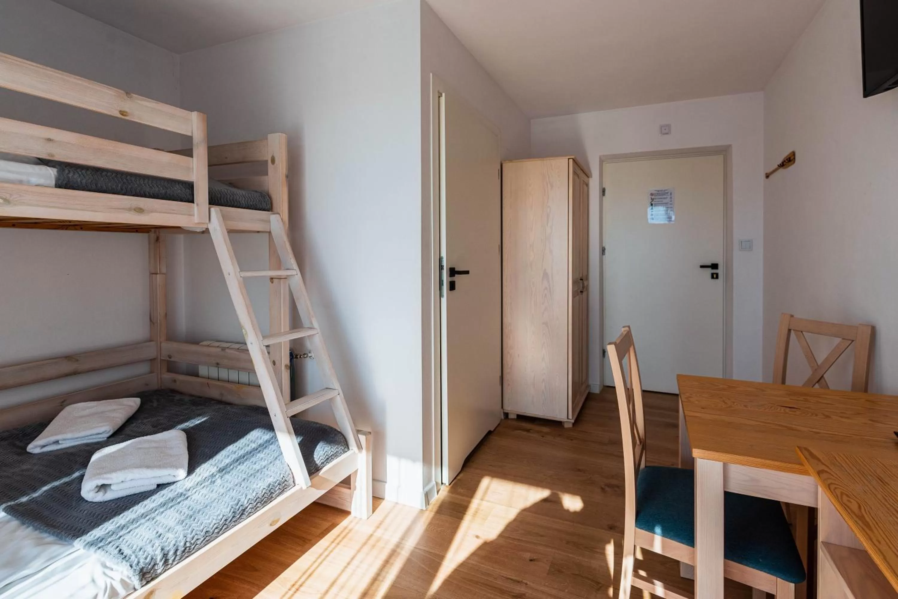 Bed, Bunk Bed in Willa ŻeglarSki