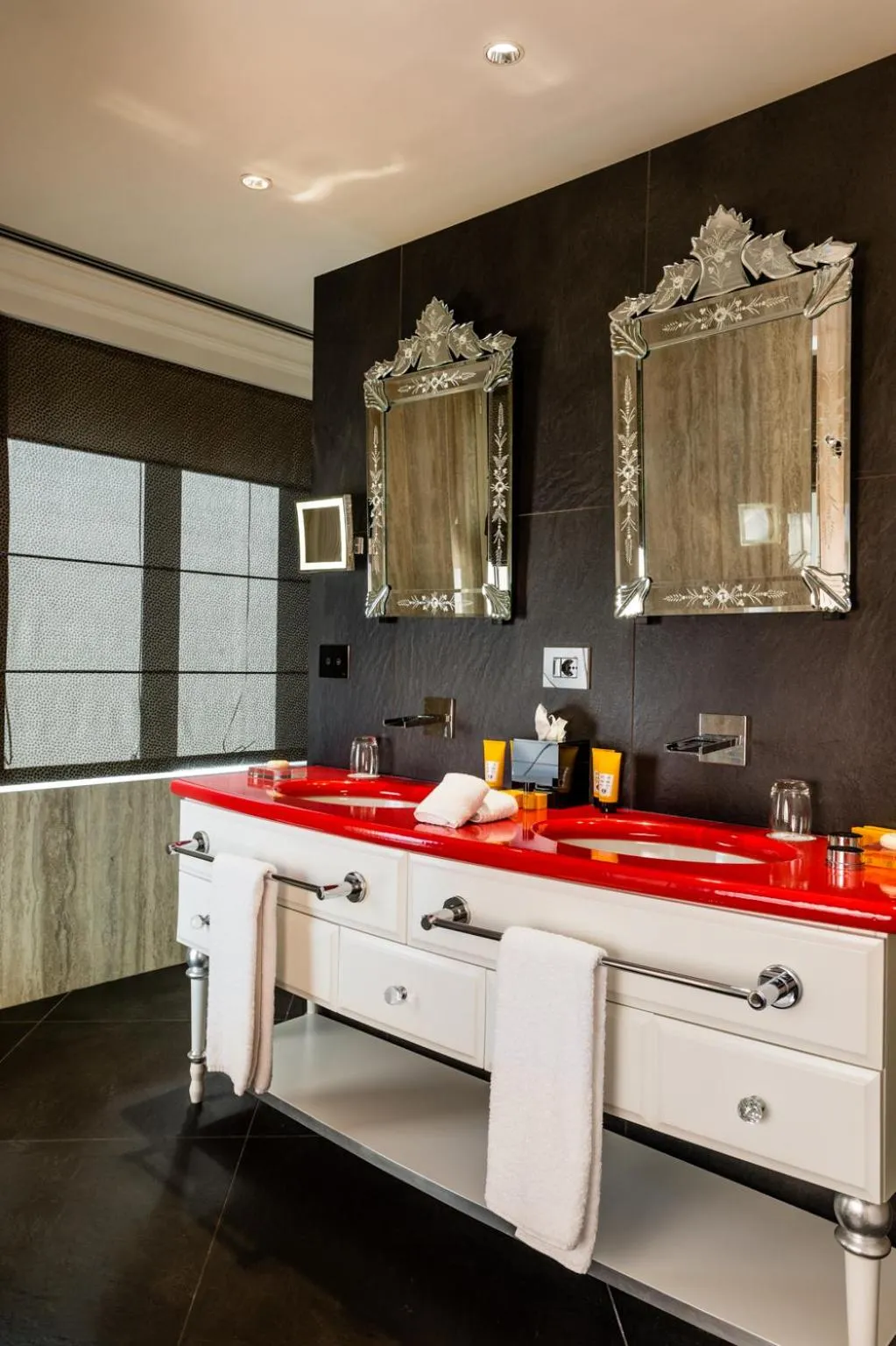 Bathroom in Villa e Palazzo Aminta - A Leading Hotel of The World