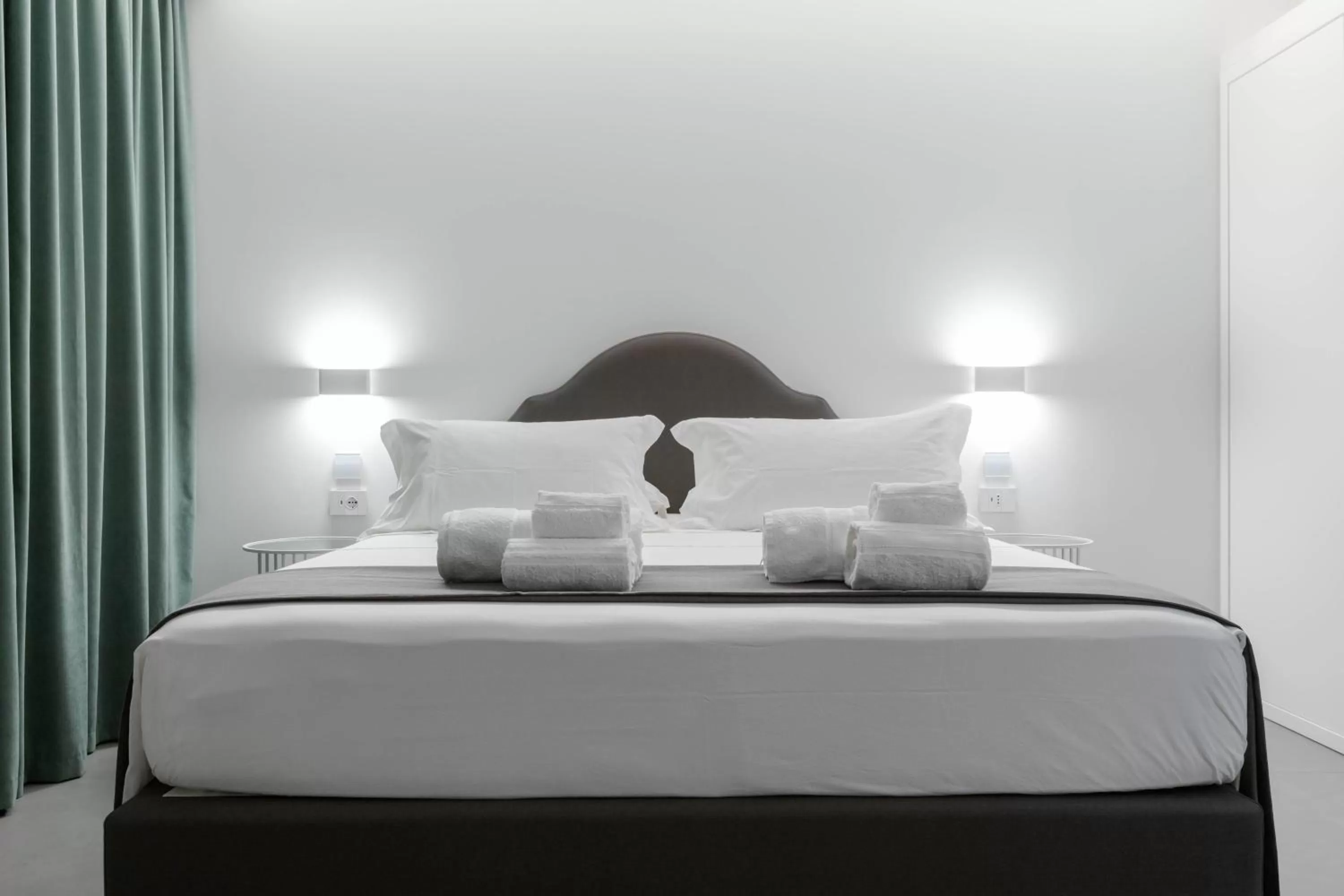 Bed in Suite Palermo Apartment