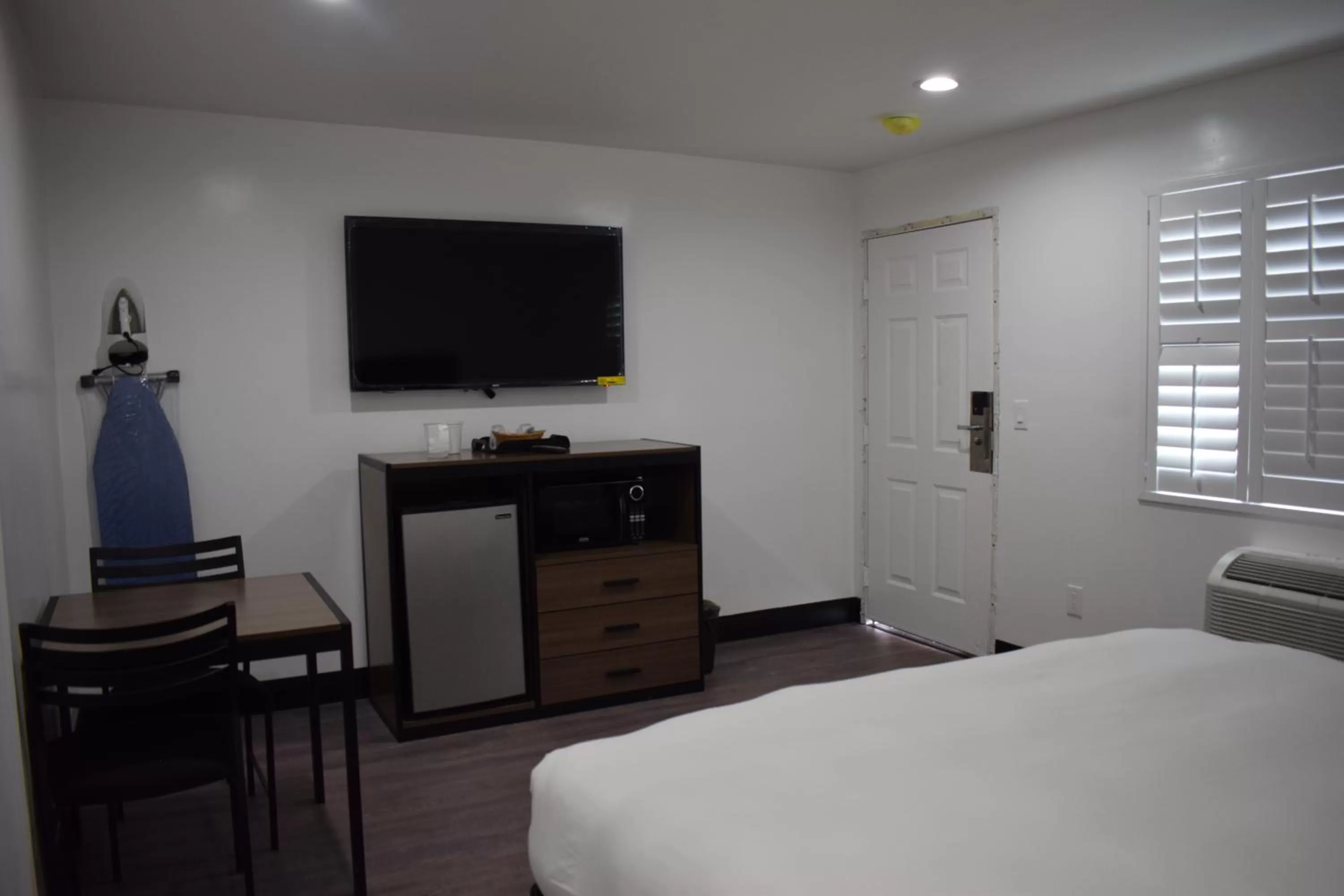 TV and multimedia in Hyde Park Motel