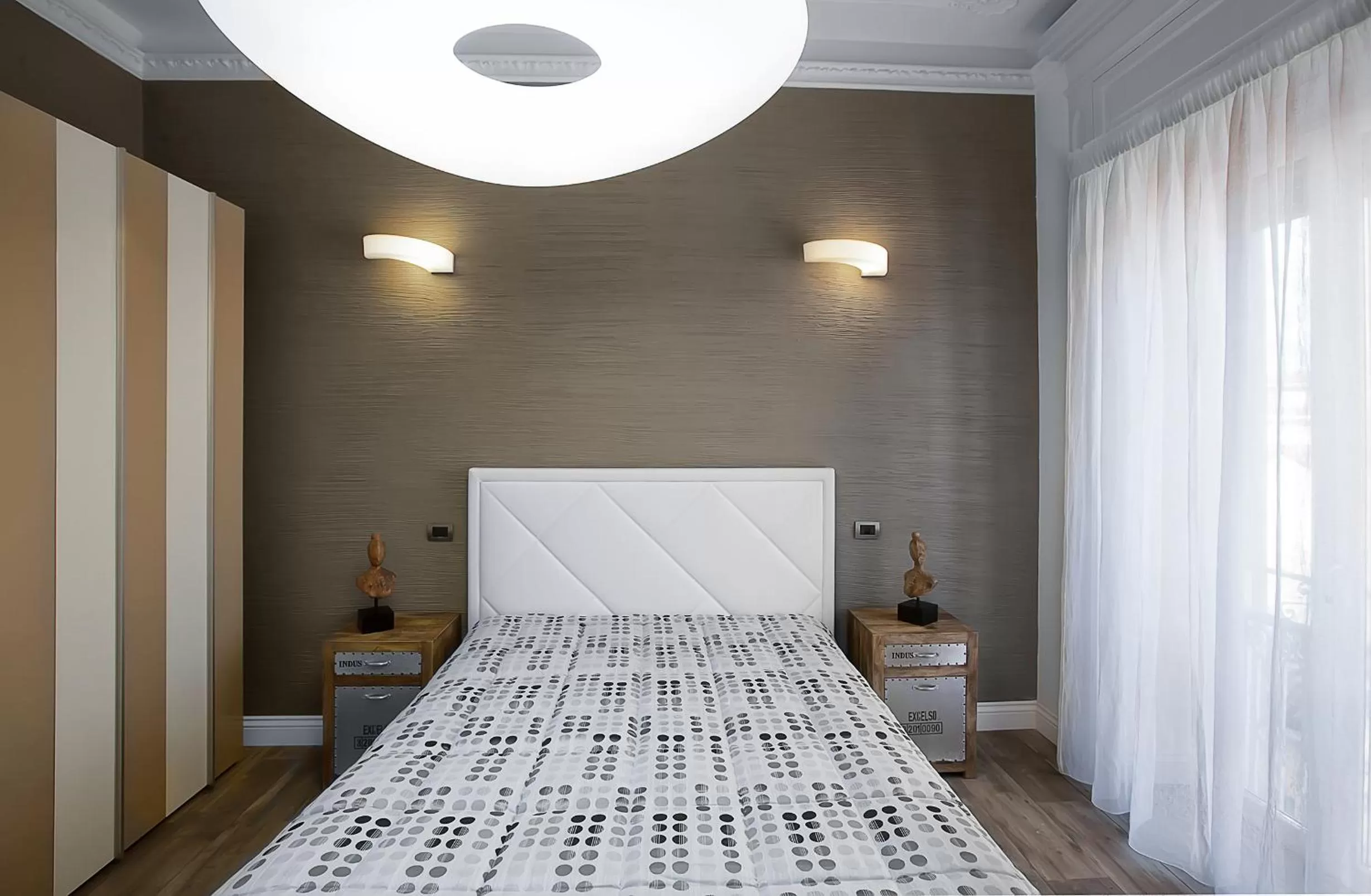 Day, Bed in Ferrari Suite