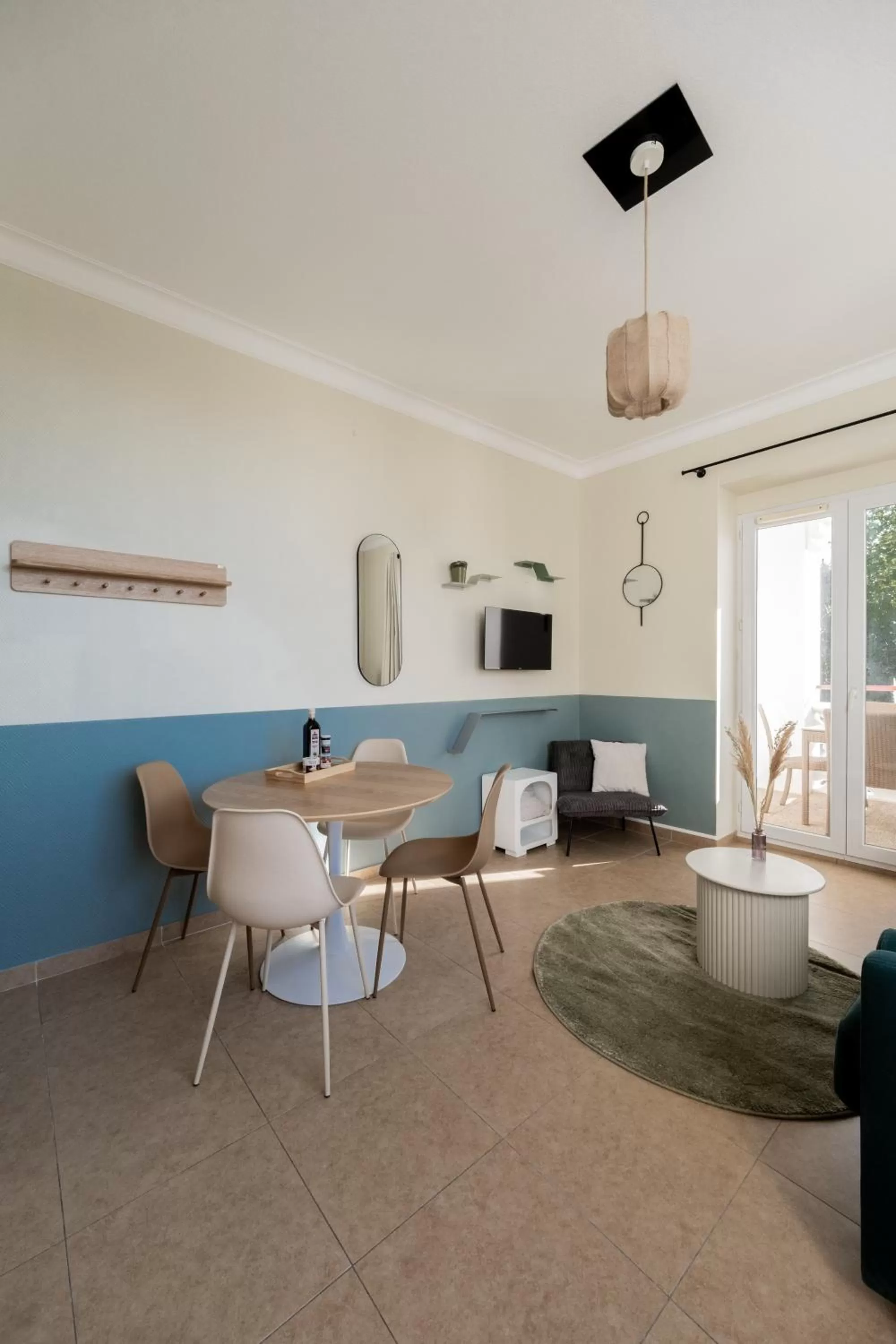 Résidence Chateau d'Acotz - Avec piscine à 600m des plages à Saint-Jean-de-Luz