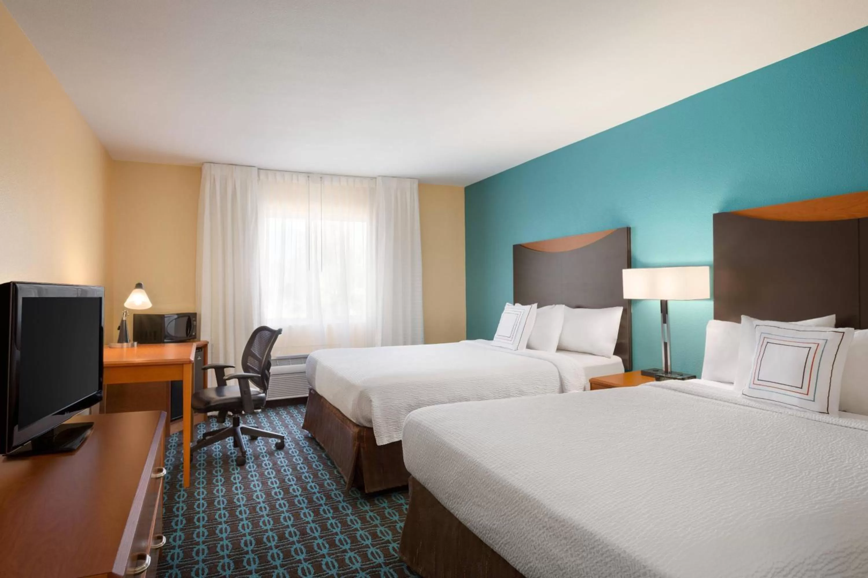 Photo of the whole room, Bed in Fairfield by Marriott Inn & Suites Houston North/Cypress Station