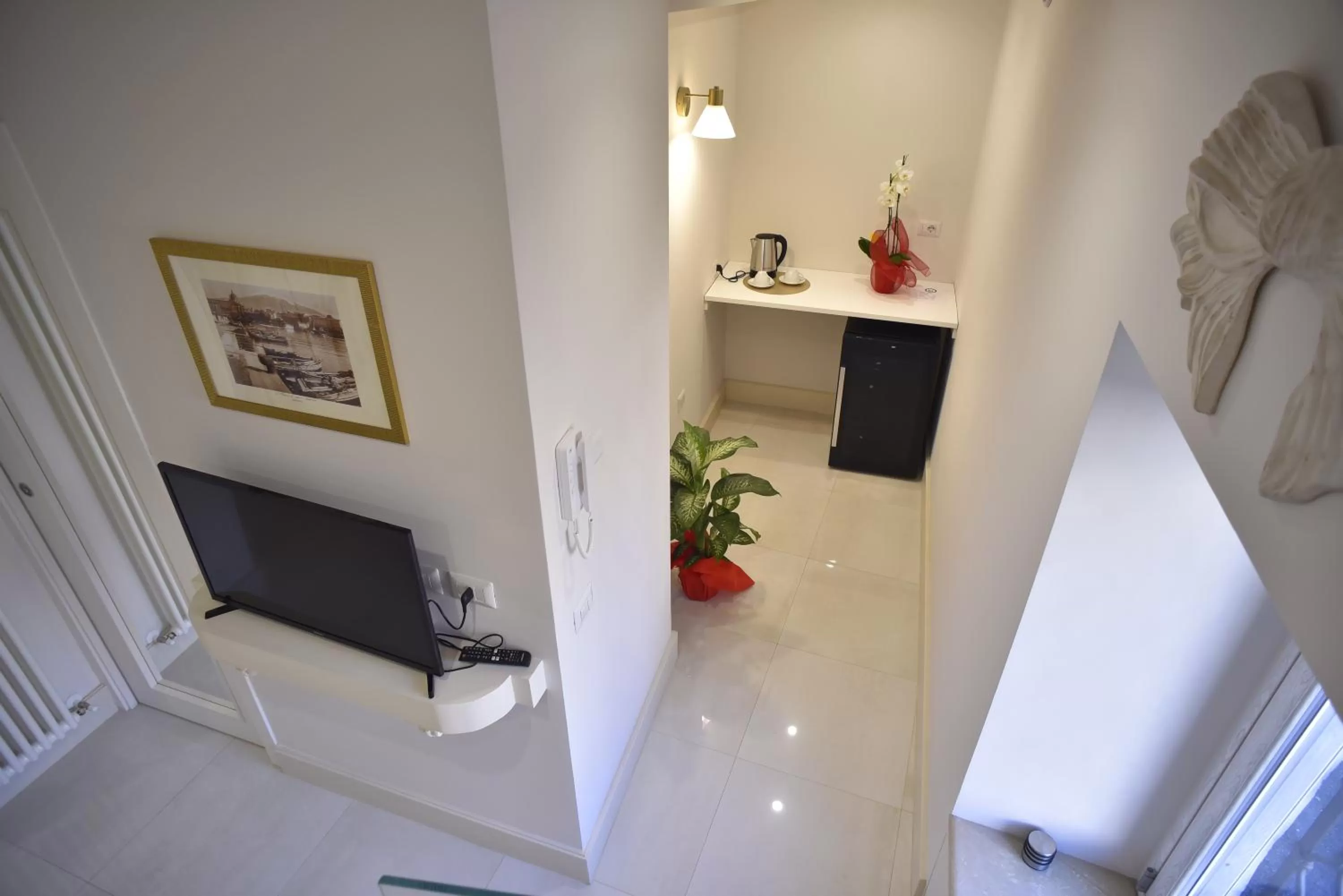 TV and multimedia, TV/Entertainment Center in Home dentro il teatro