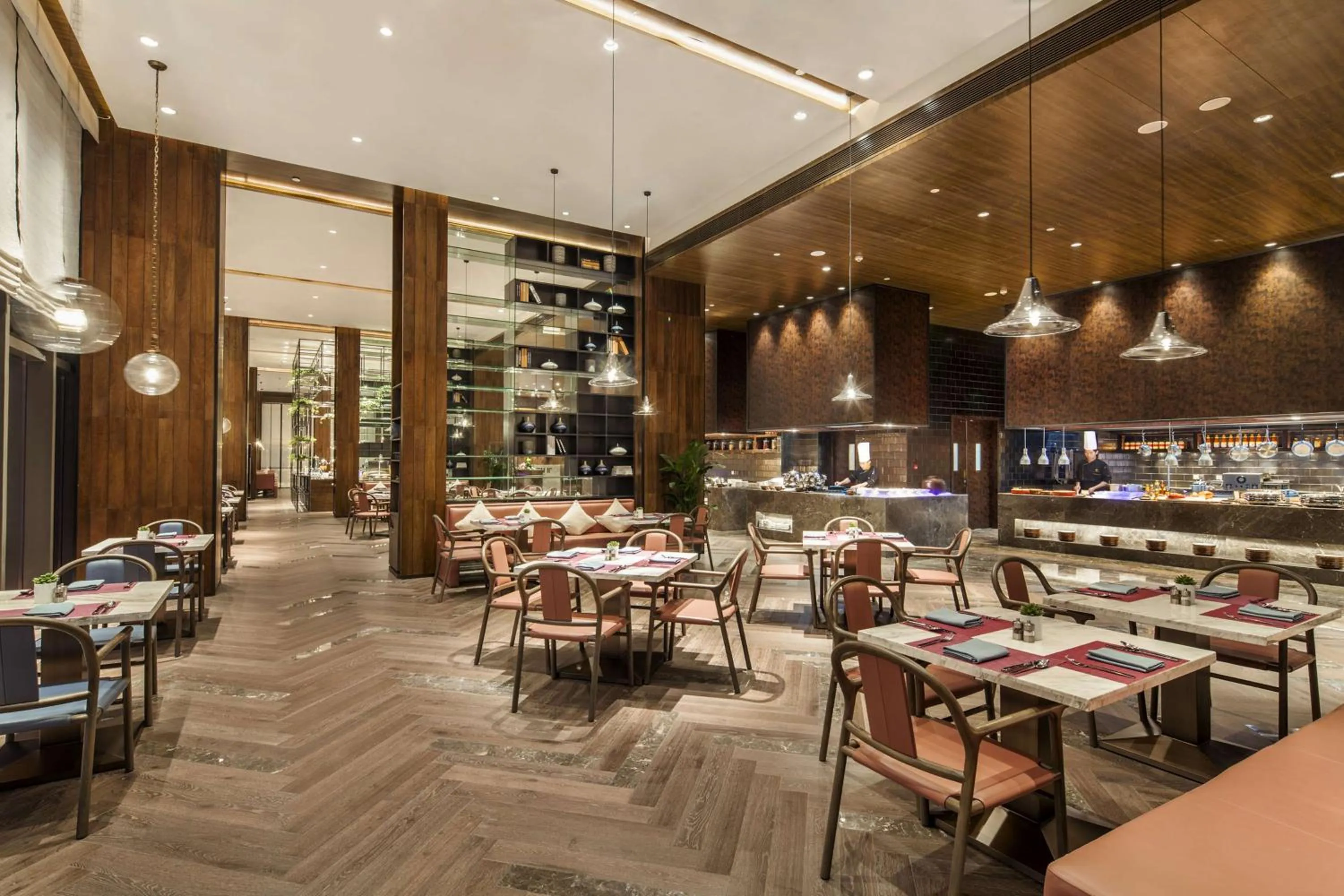 Restaurant/places to eat in DoubleTree by Hilton Hotel Shenzhen Longhua