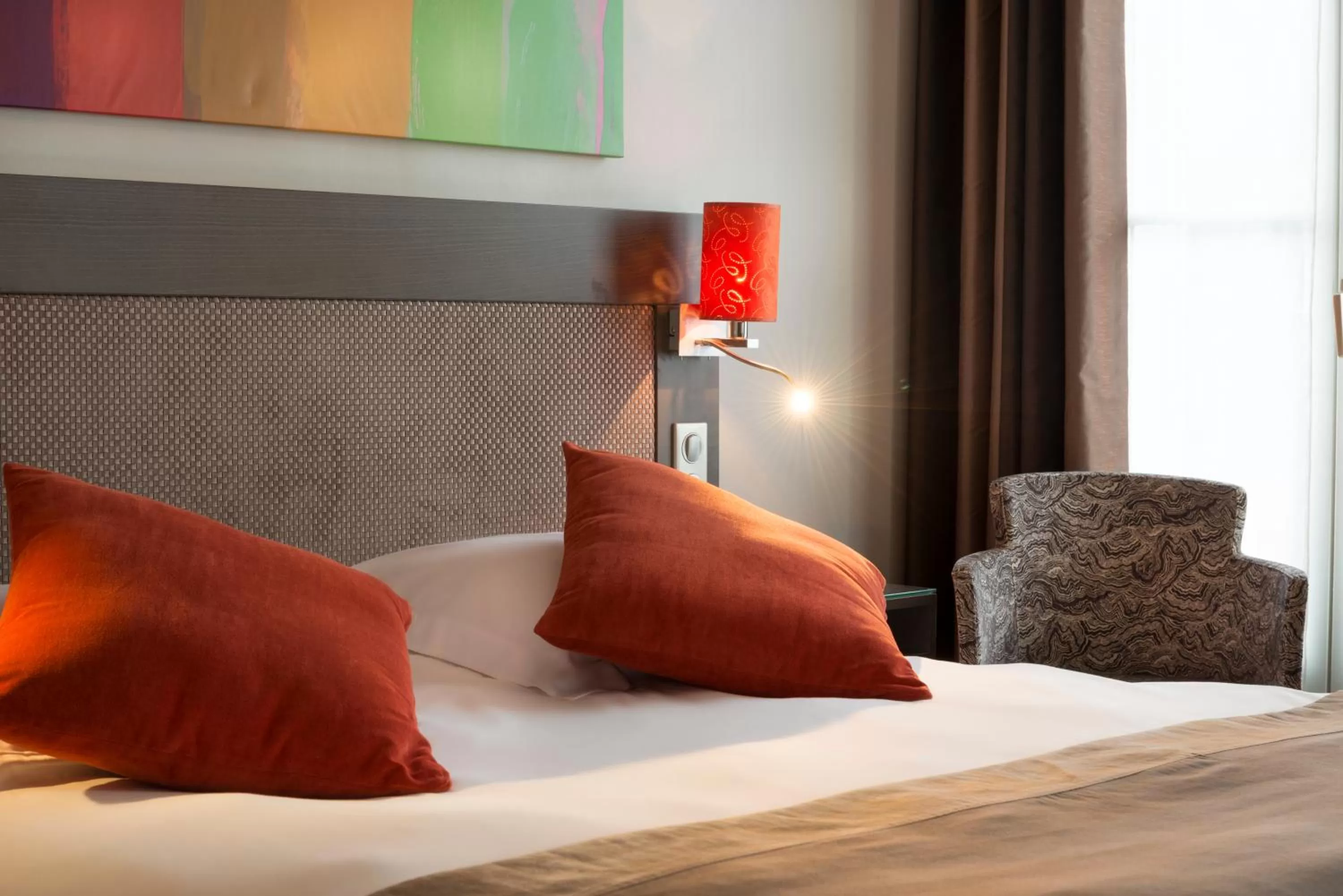 Bedroom, Bed in Régence Etoile