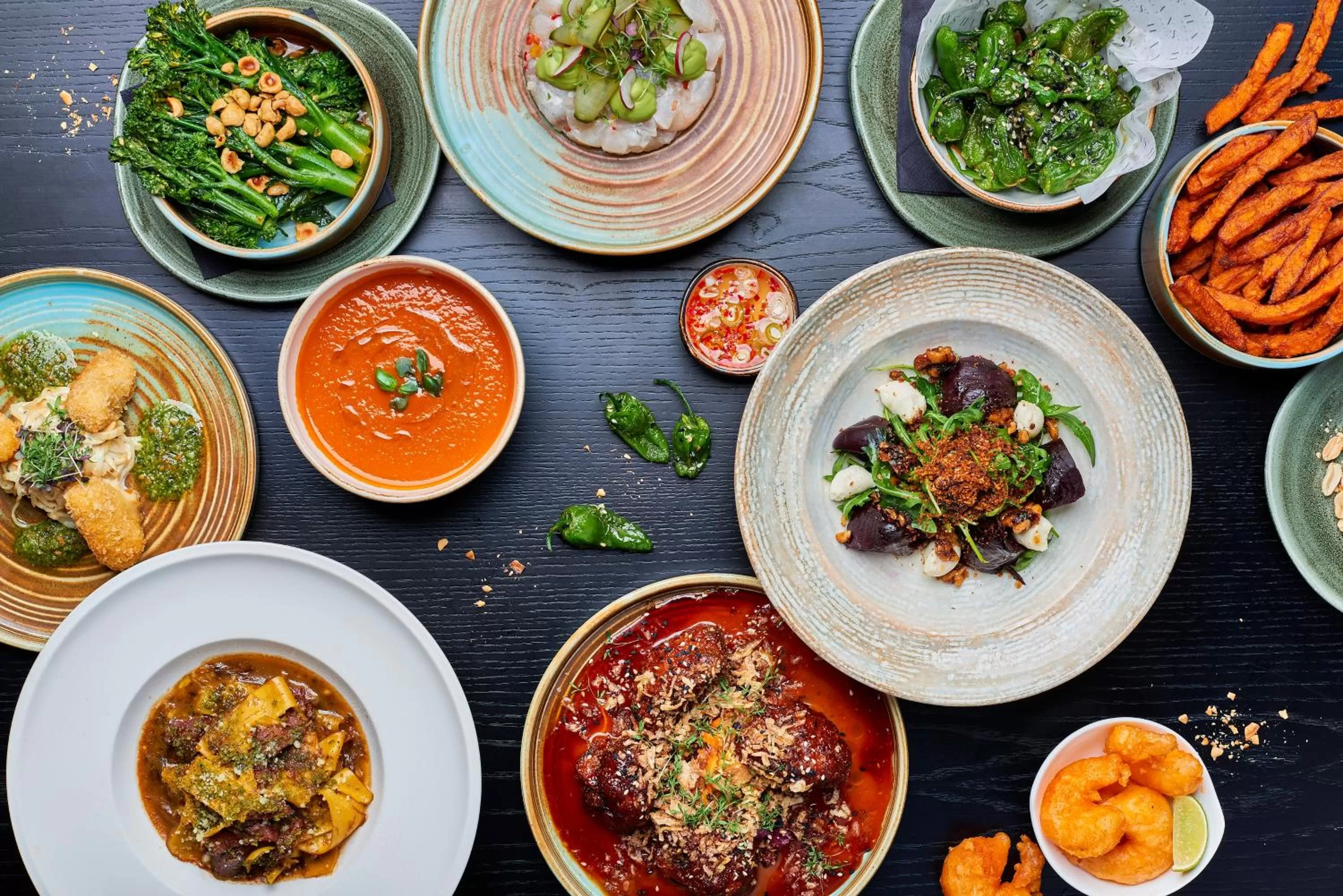 Food and drinks in 11 Cadogan Gardens and The Apartments by Iconic Luxury Hotels