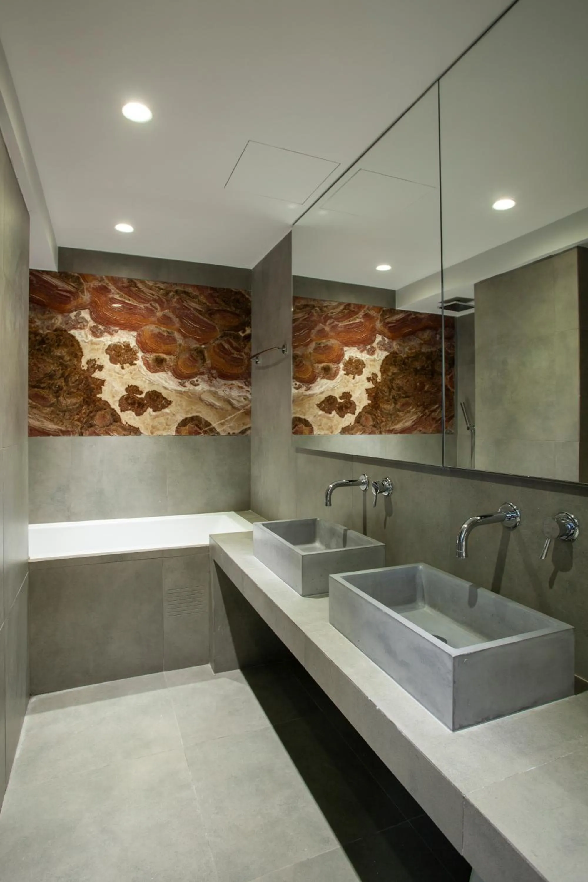 Bathroom in Art Suites Korai