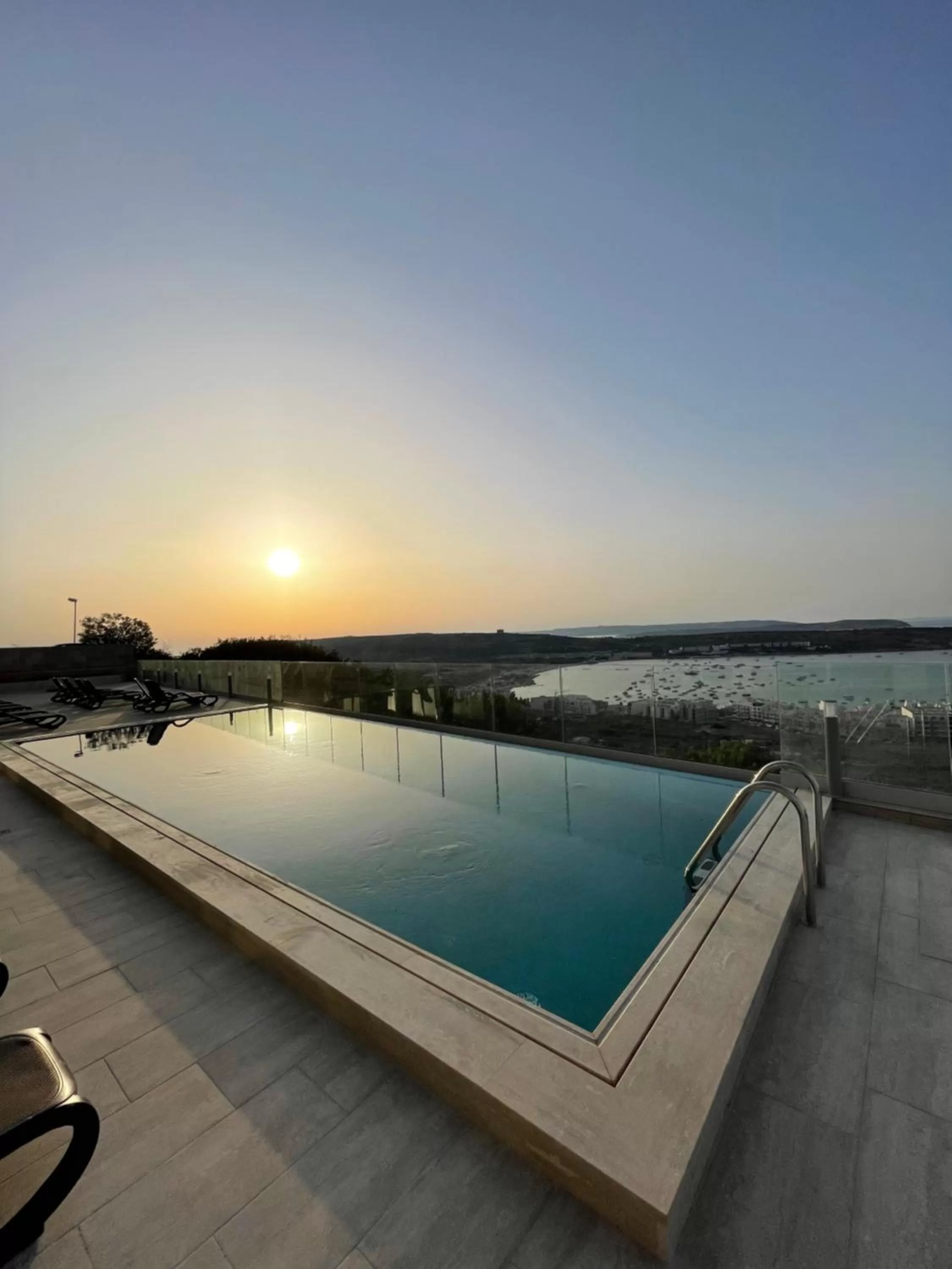 Swimming pool in Hotel VIU57