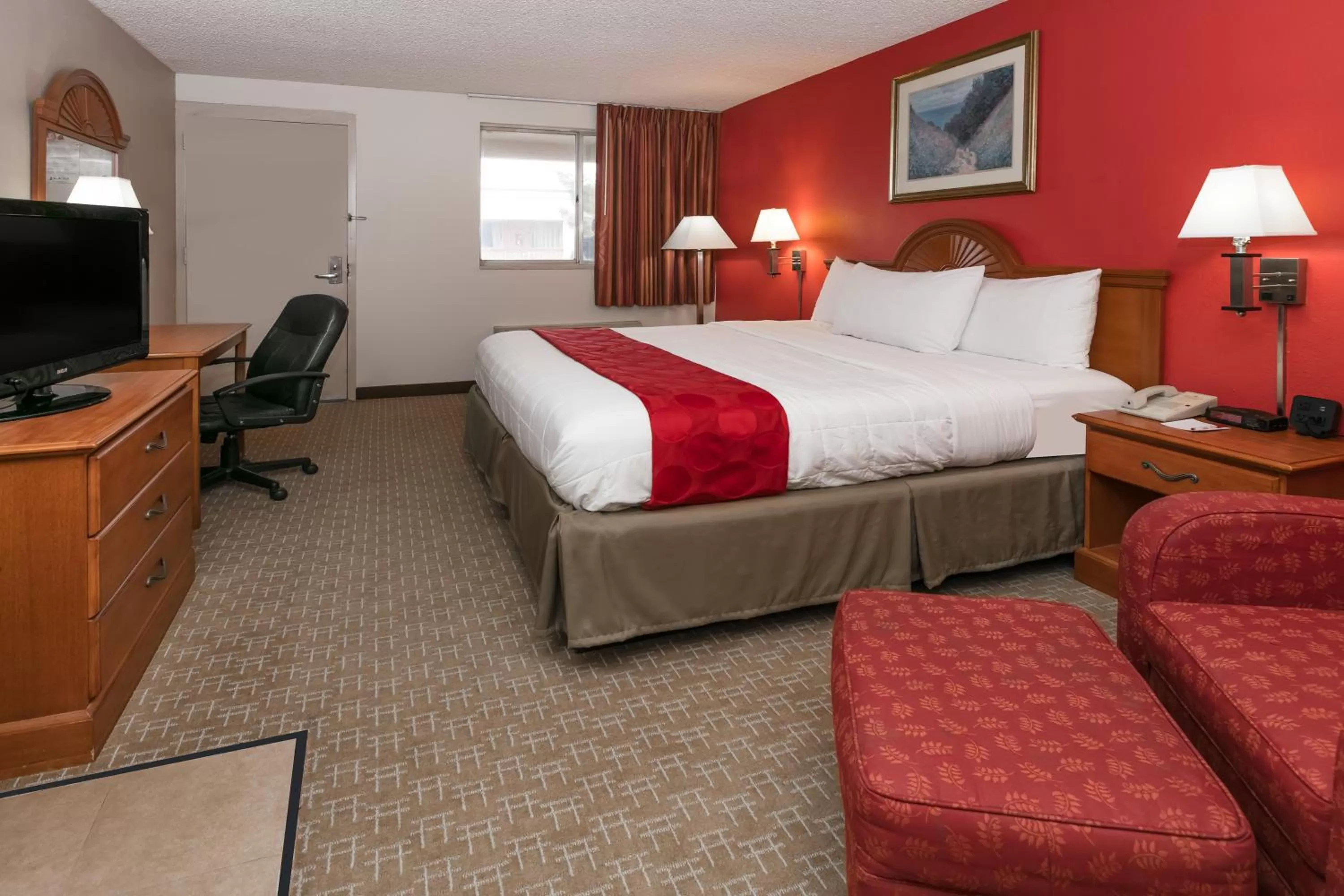 Bed in Ramada by Wyndham Odessa Near University of Texas Permian