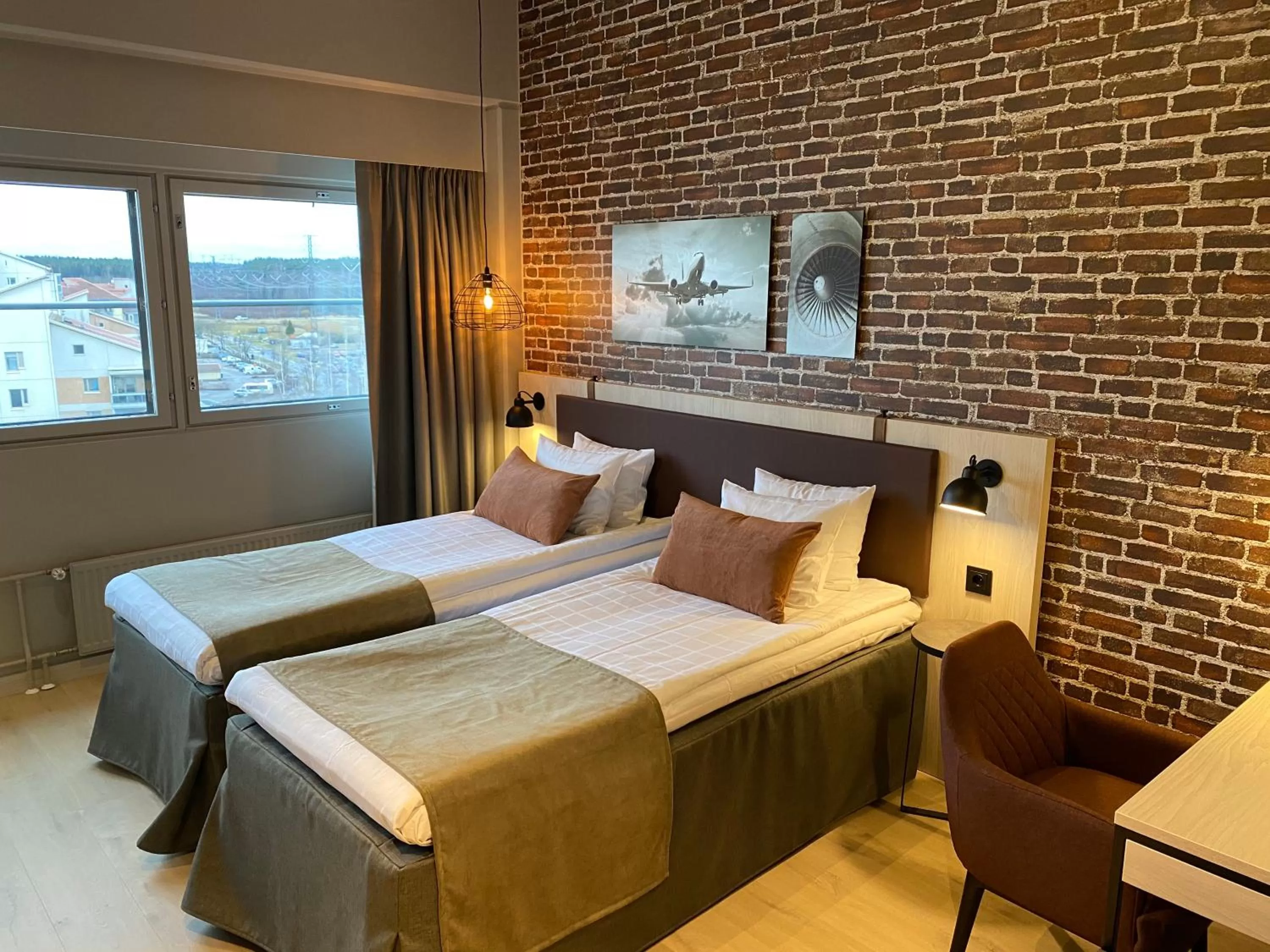 Bed in Skyline Airport Hotel