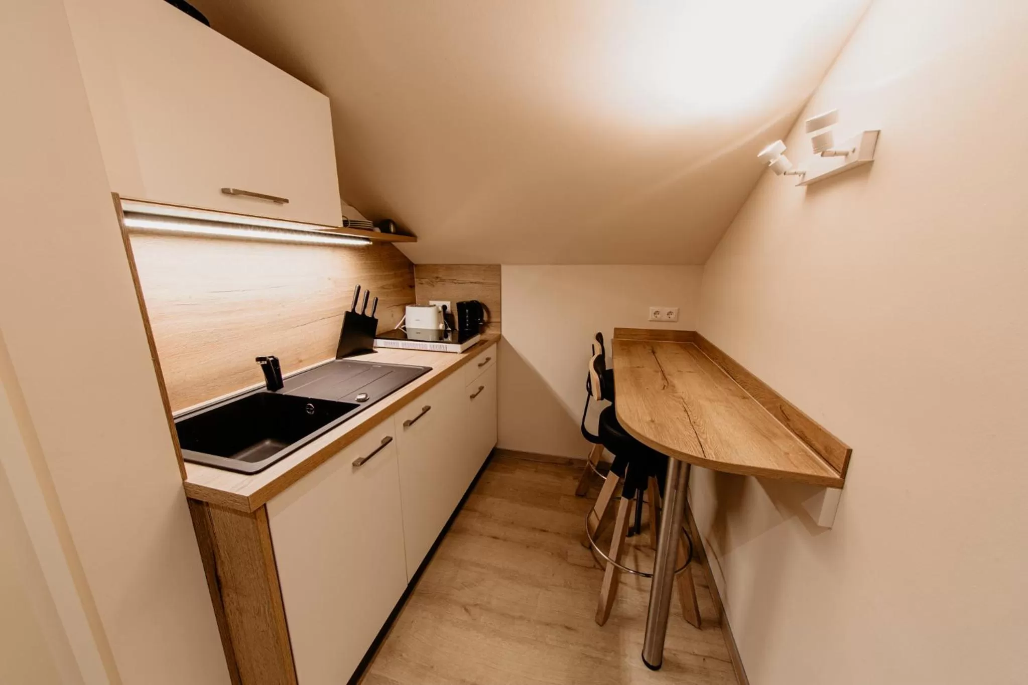 Kitchen or kitchenette in Bergpension Laasen Perle Rathen