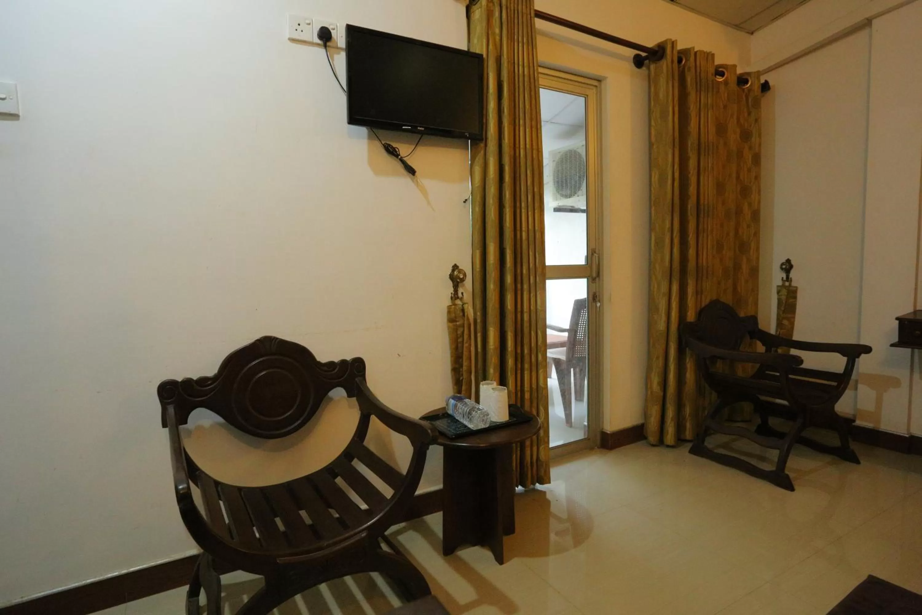 Seating Area in Hotel Savonrich