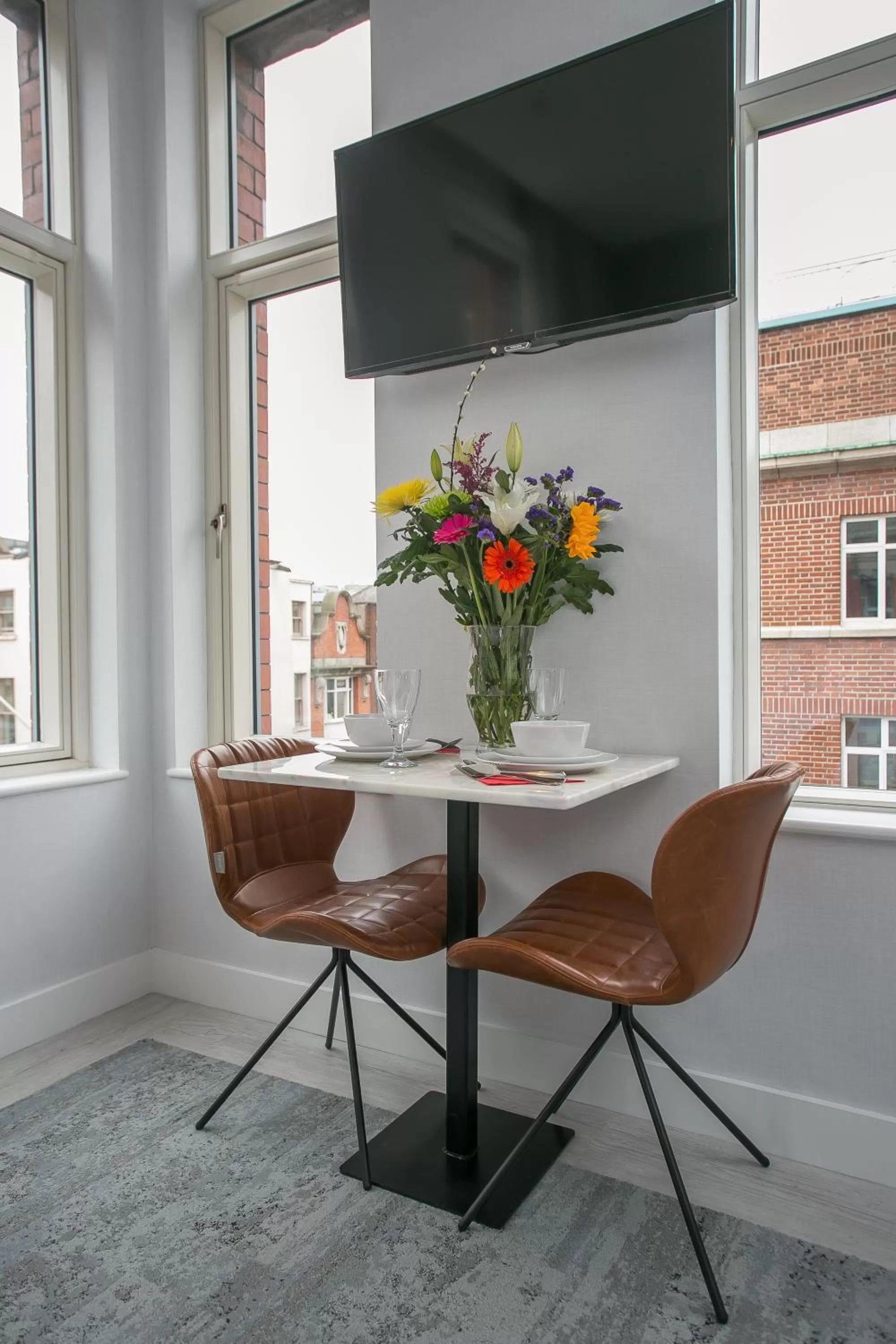 TV and multimedia, TV/Entertainment Center in Grafton Street Studios by City Break Apartments