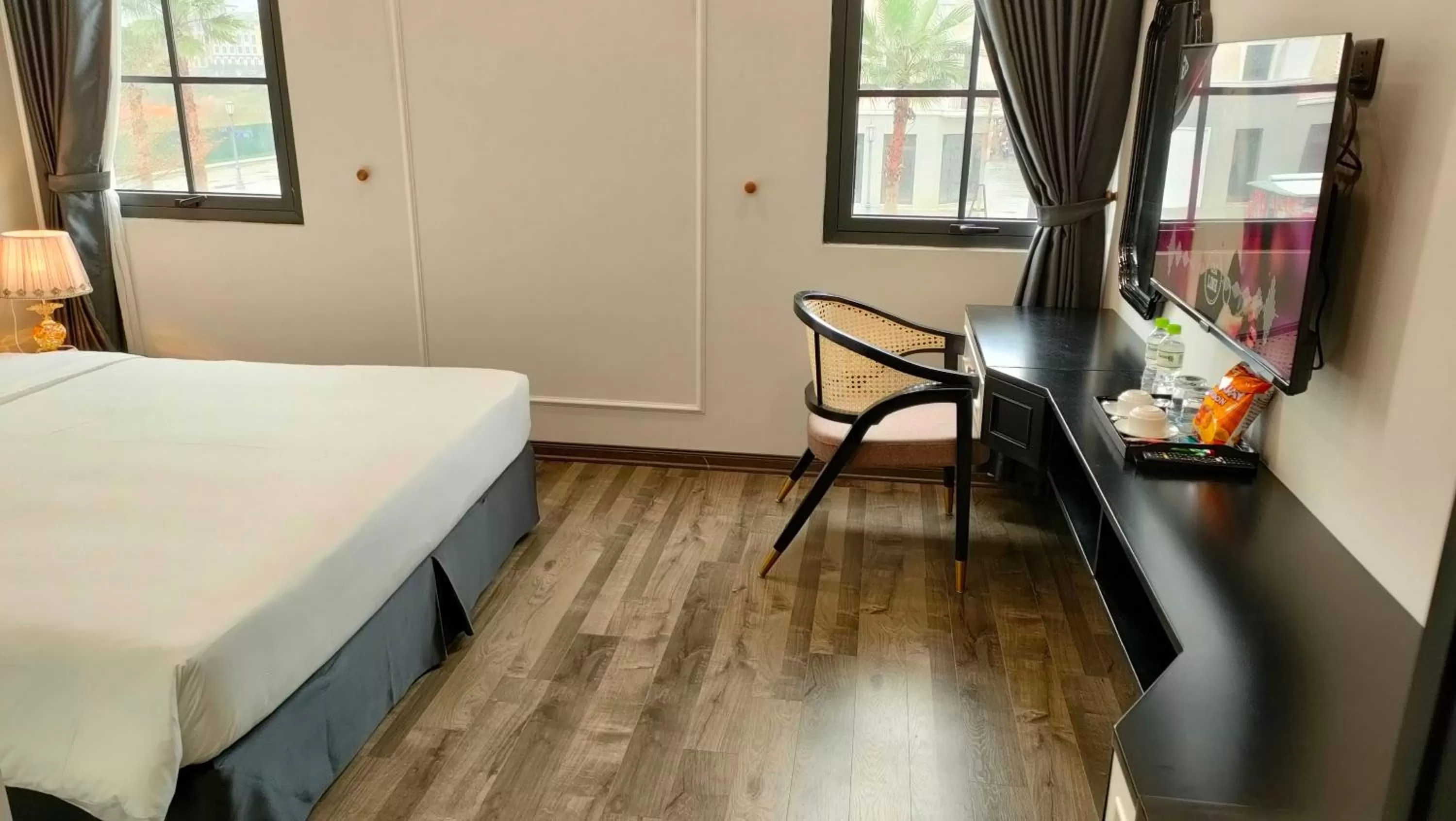 Photo of the whole room in Halong Lavender Hotel