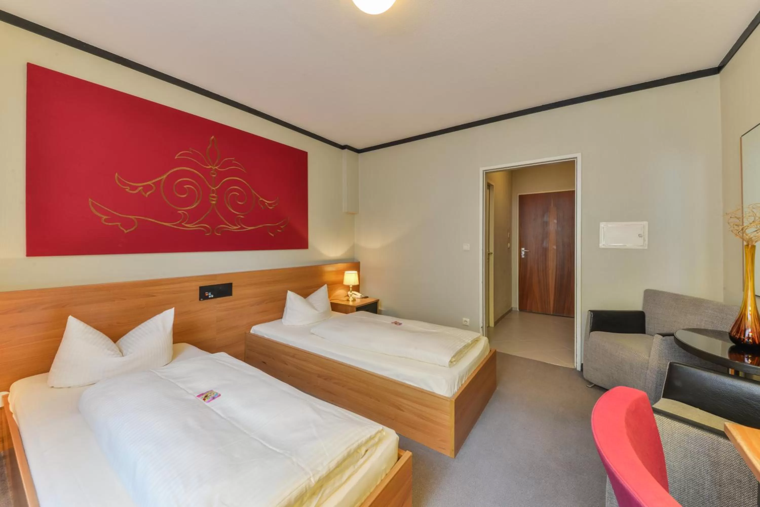 Photo of the whole room, Bed in Hotel Fidelio