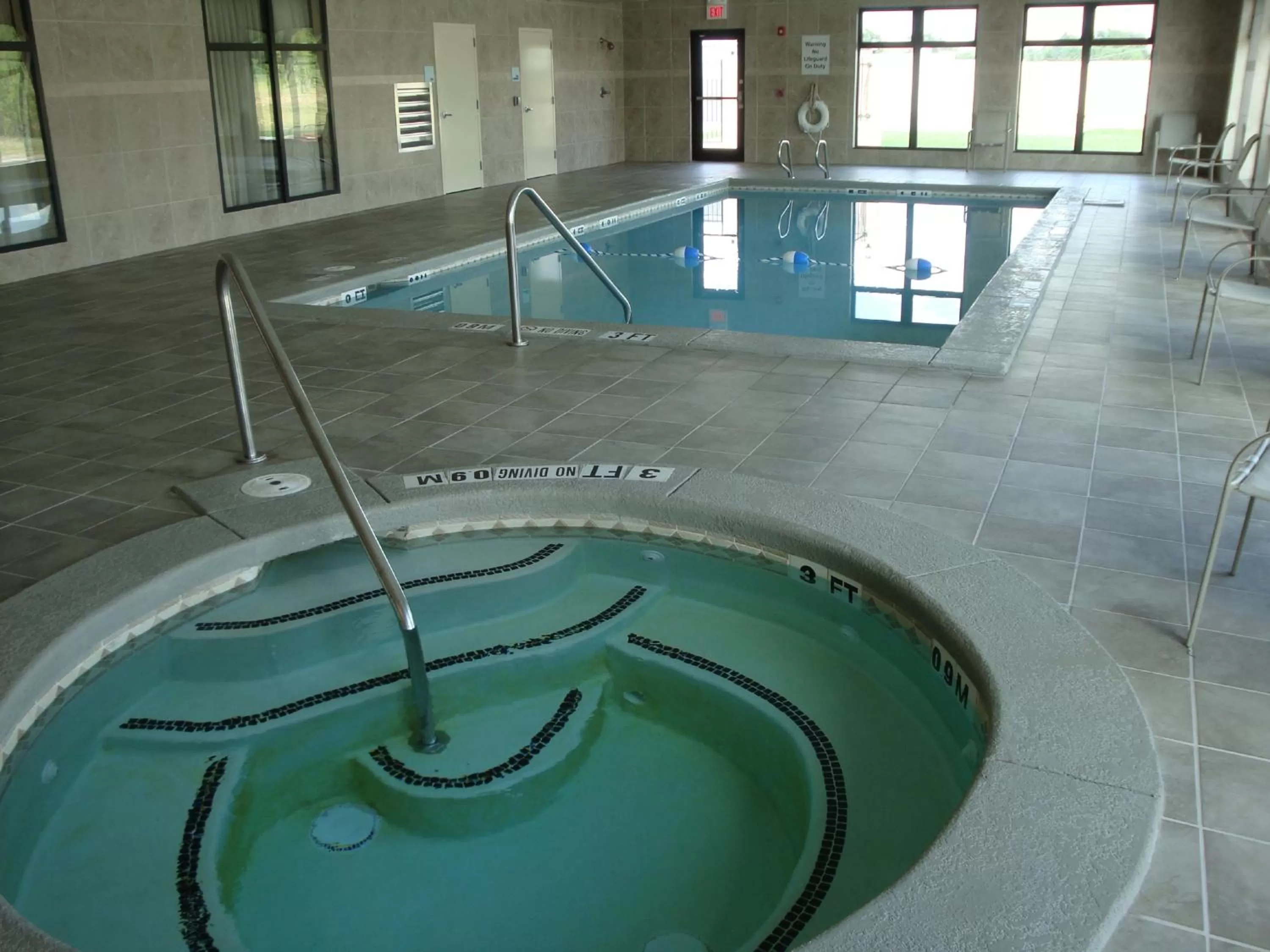 Swimming pool in Holiday Inn Express Hotel and Suites Borger by IHG