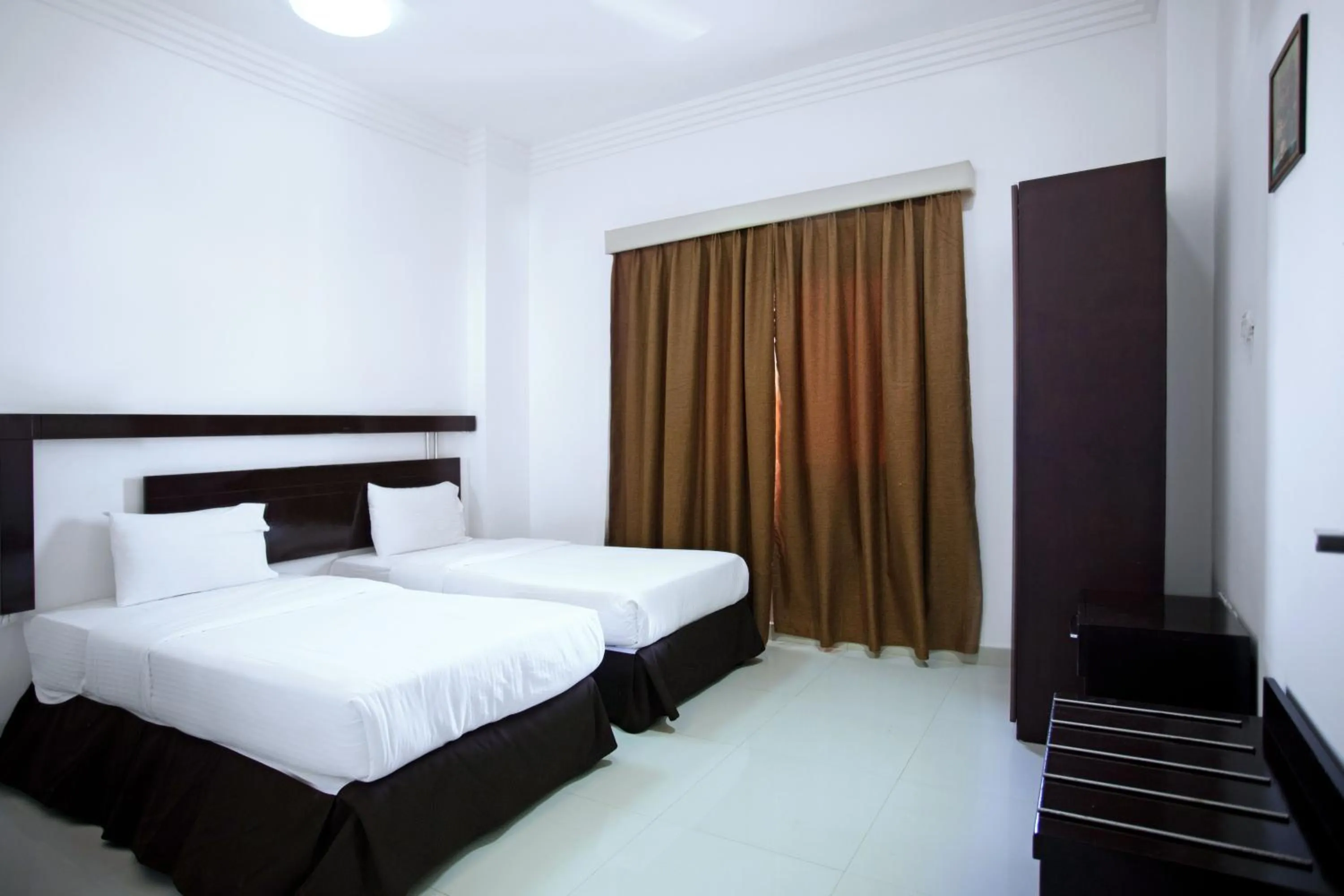 Bed in Star Emirates Furnished Apartment