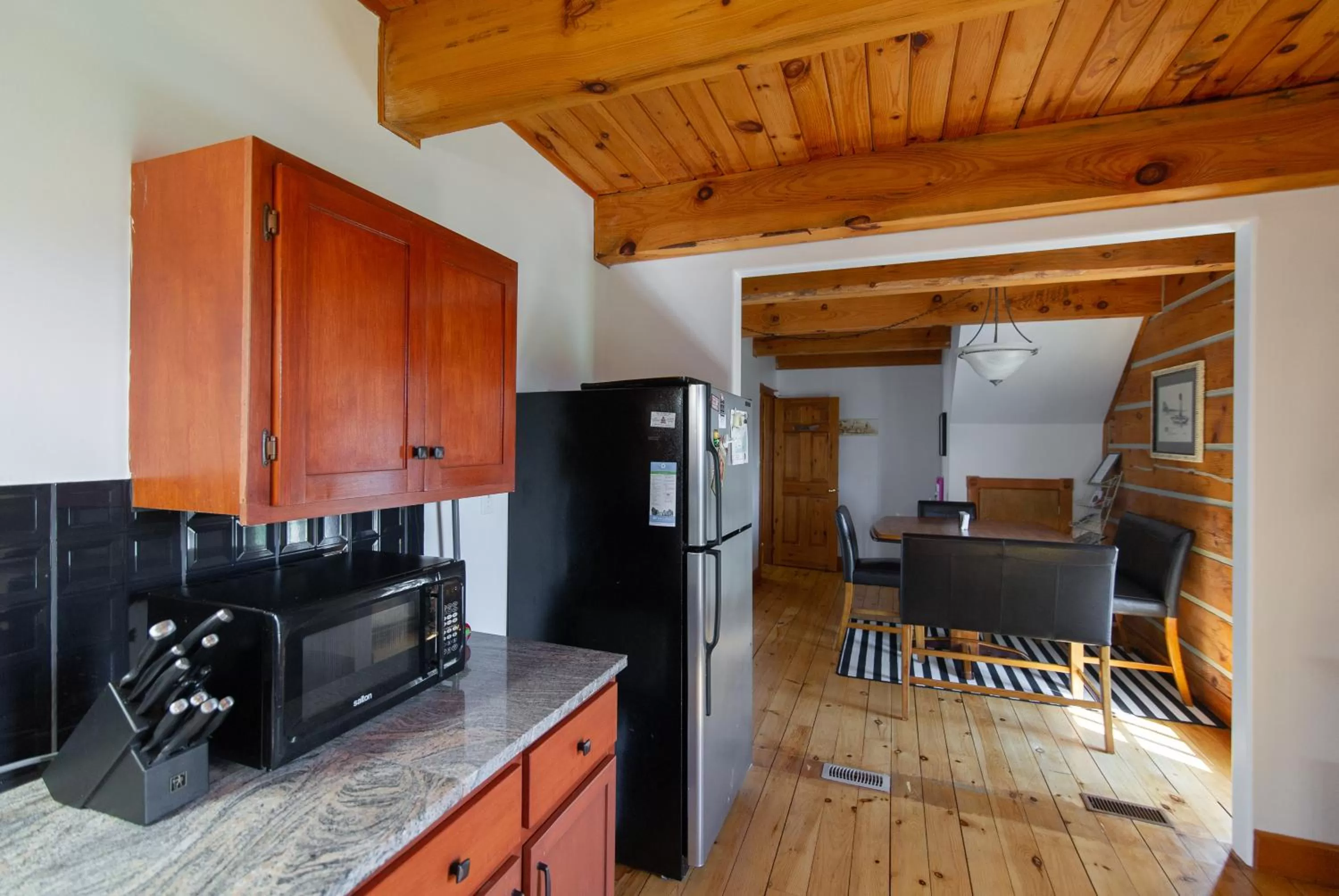 Kitchen/Kitchenette in Bye the Bay Bed and Breakfast