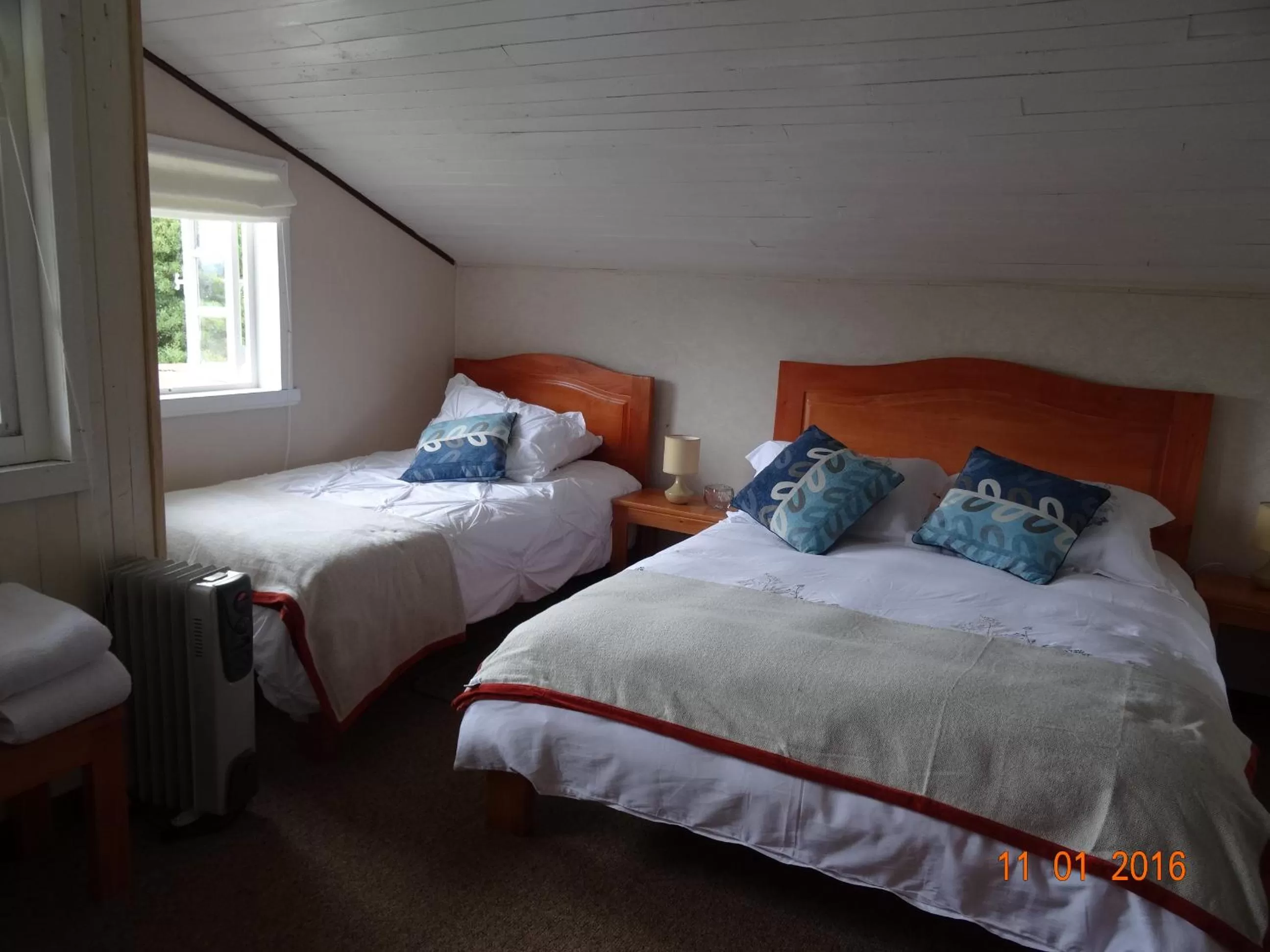 Photo of the whole room, Bed in Hostal Triwe