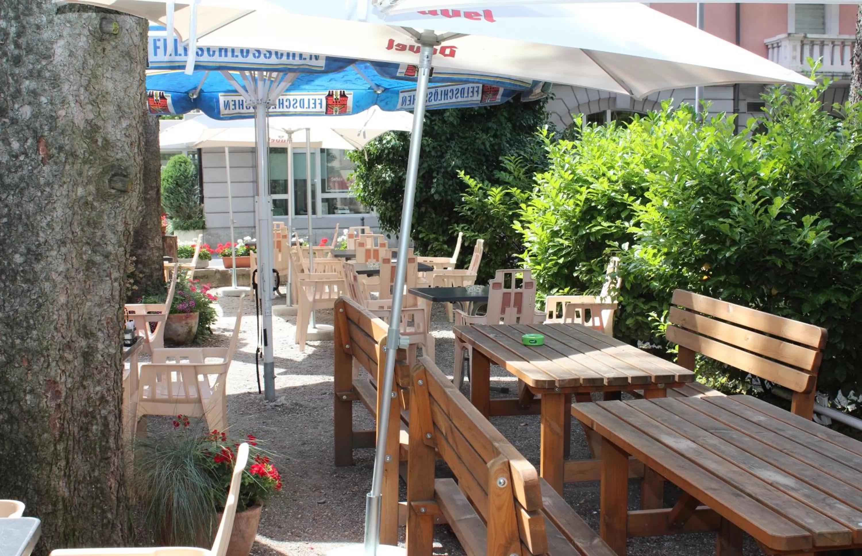 Balcony/Terrace in La Dent-du-Midi Hôtel & Restaurant
