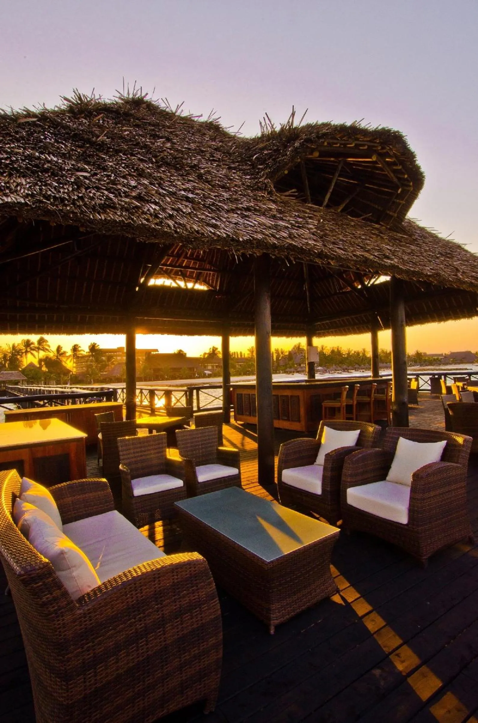 Food and drinks in White Sands Hotel